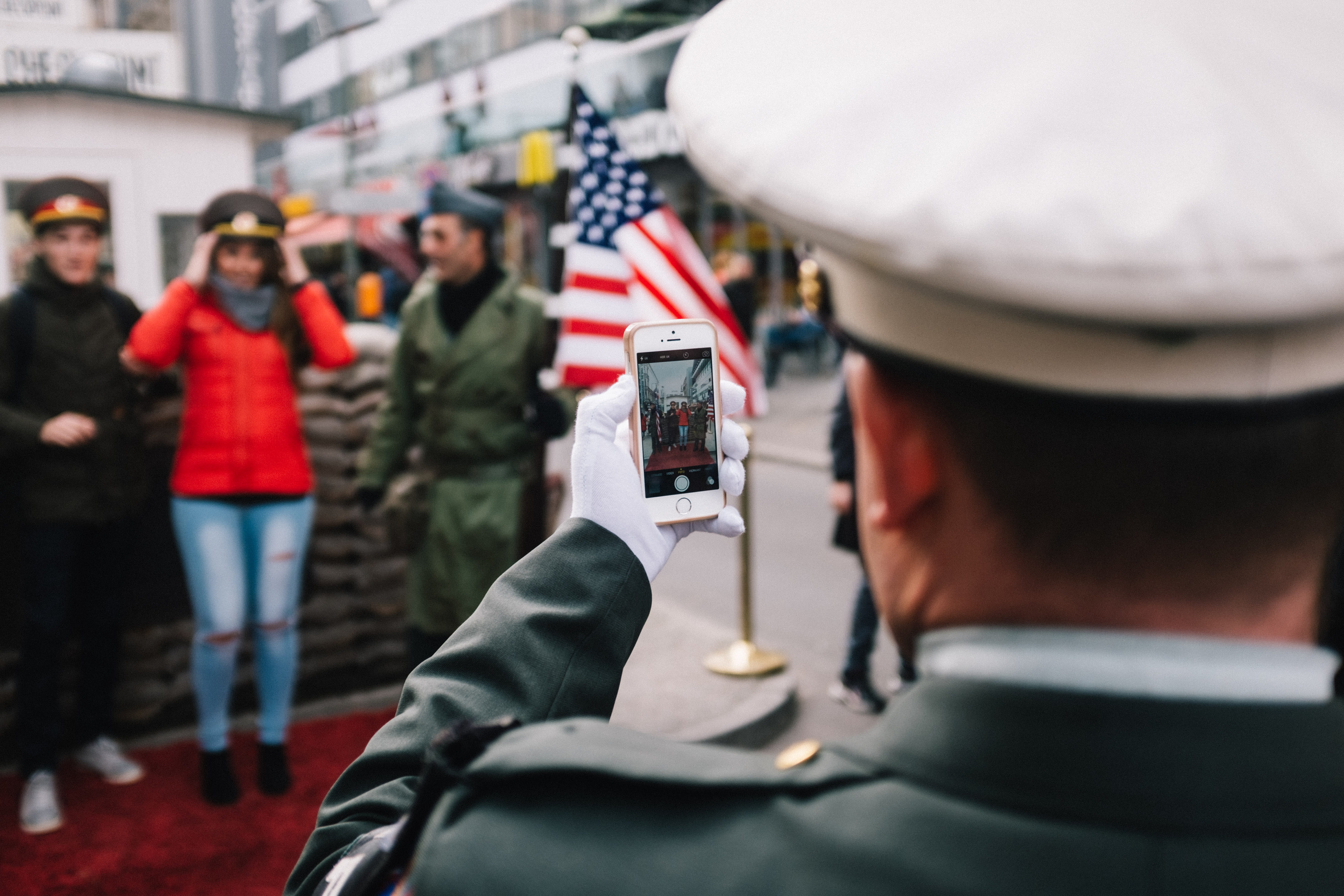 army, military, american, 4K, people, rear view, berlin, german tourism, iphone, photography themes, incidental people, america, communication, government, HD Wallpaper
