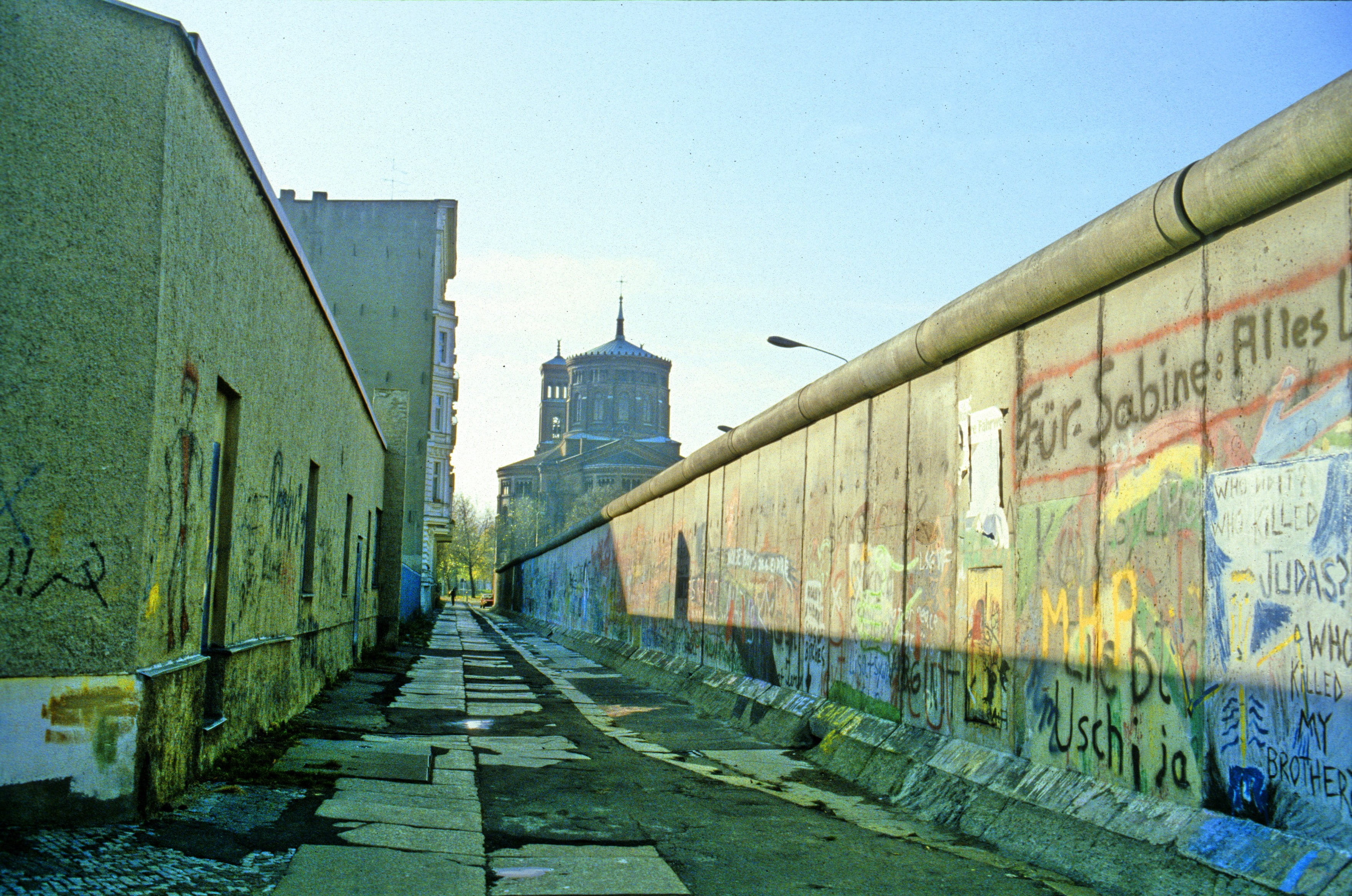 Berlin Wall, Graffiti, 2K, DDR, East Germany, Berlin, Cold War, GDR, HD Wallpaper