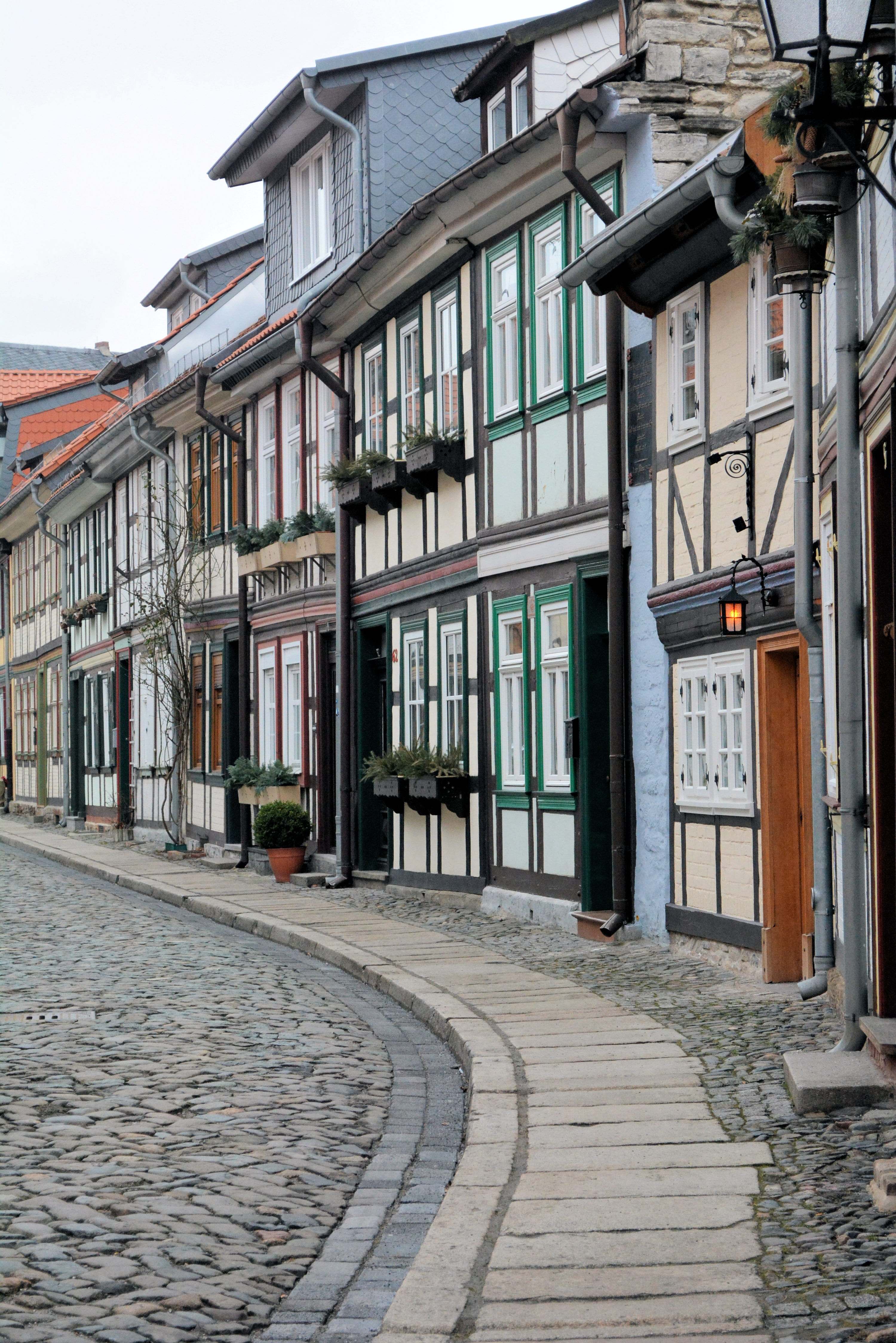 architecture, building, residential district, 4K, wernigerode, footpath, house, sky, day, street, paving stone, nature, row house, window, building exterior, Phone HD Wallpaper