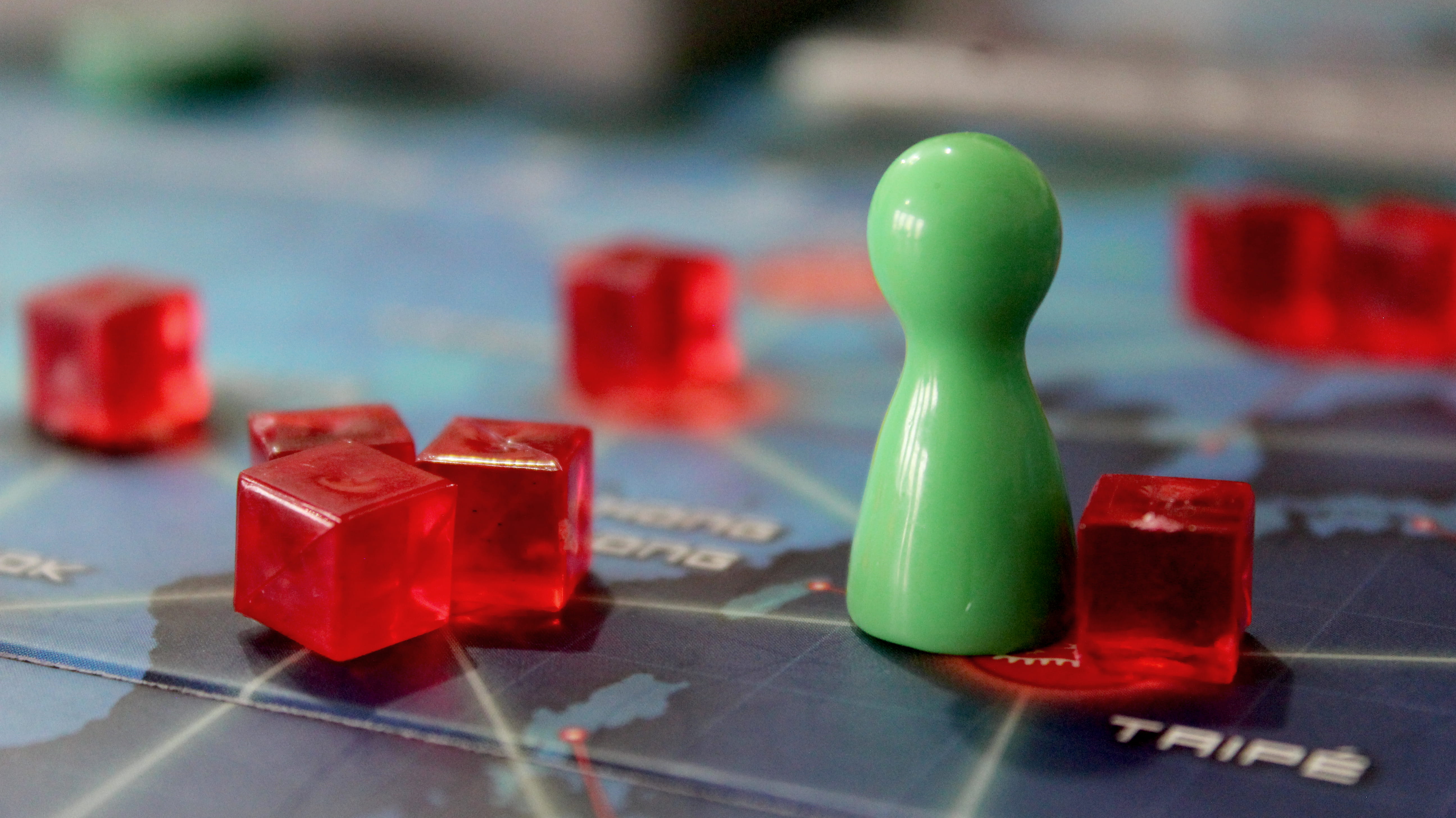 green color, arts culture and entertainment, relaxation, 5K, beverage, chess, board game, figurine, focus on foreground, no people, domino, strategy, drink, HD Wallpaper