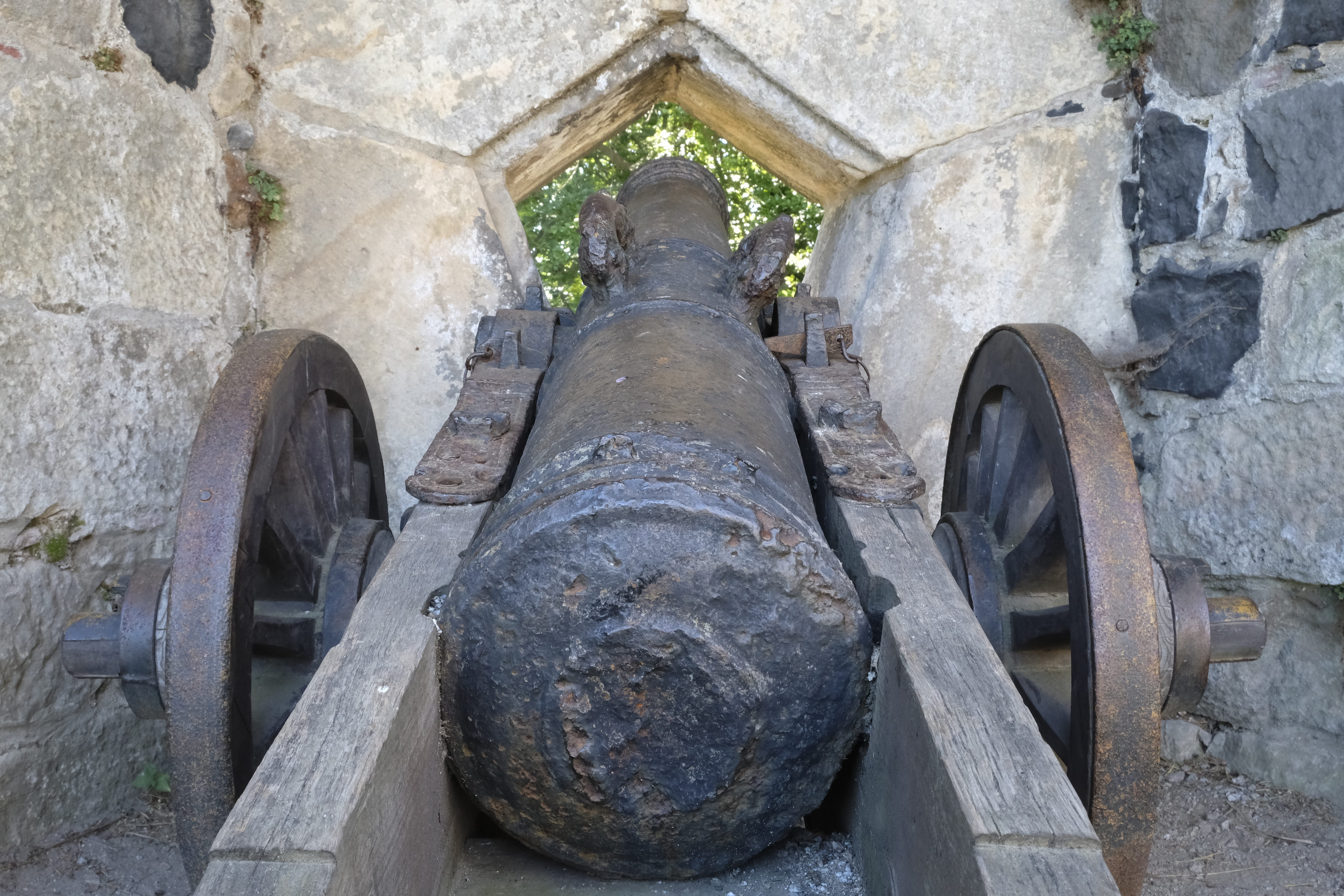 ancient, fight, close-up, no people, stolpen, solid, cannon, outdoors, nature, conflict, history, historically, saxony, ancient civilization, building, HD Wallpaper