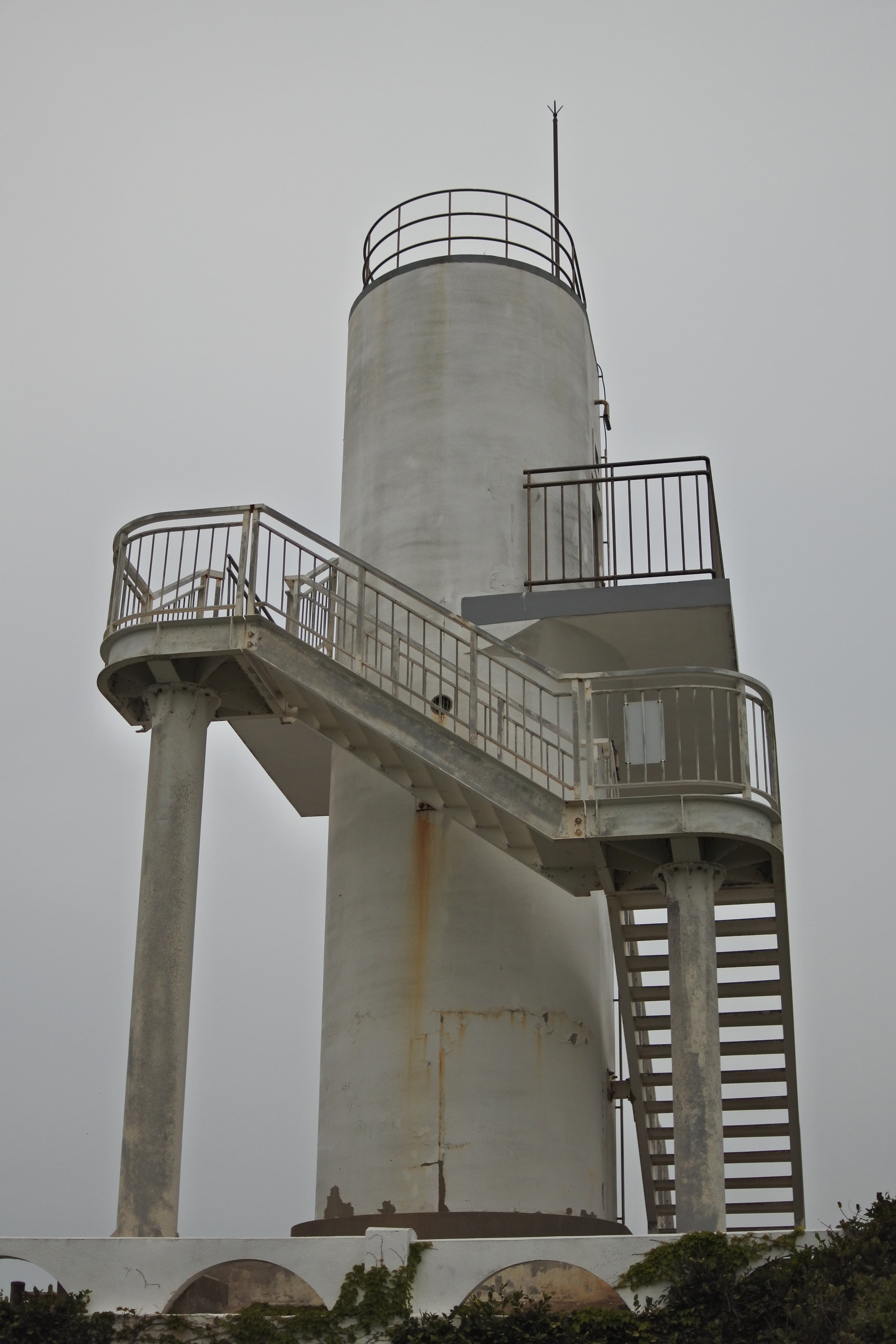 tower, building exterior, cooling tower, pollution, lighthouse, nature, 5K, partly cloudy, water tower - storage tank, built structure, silo, water conservation, Phone HD Wallpaper