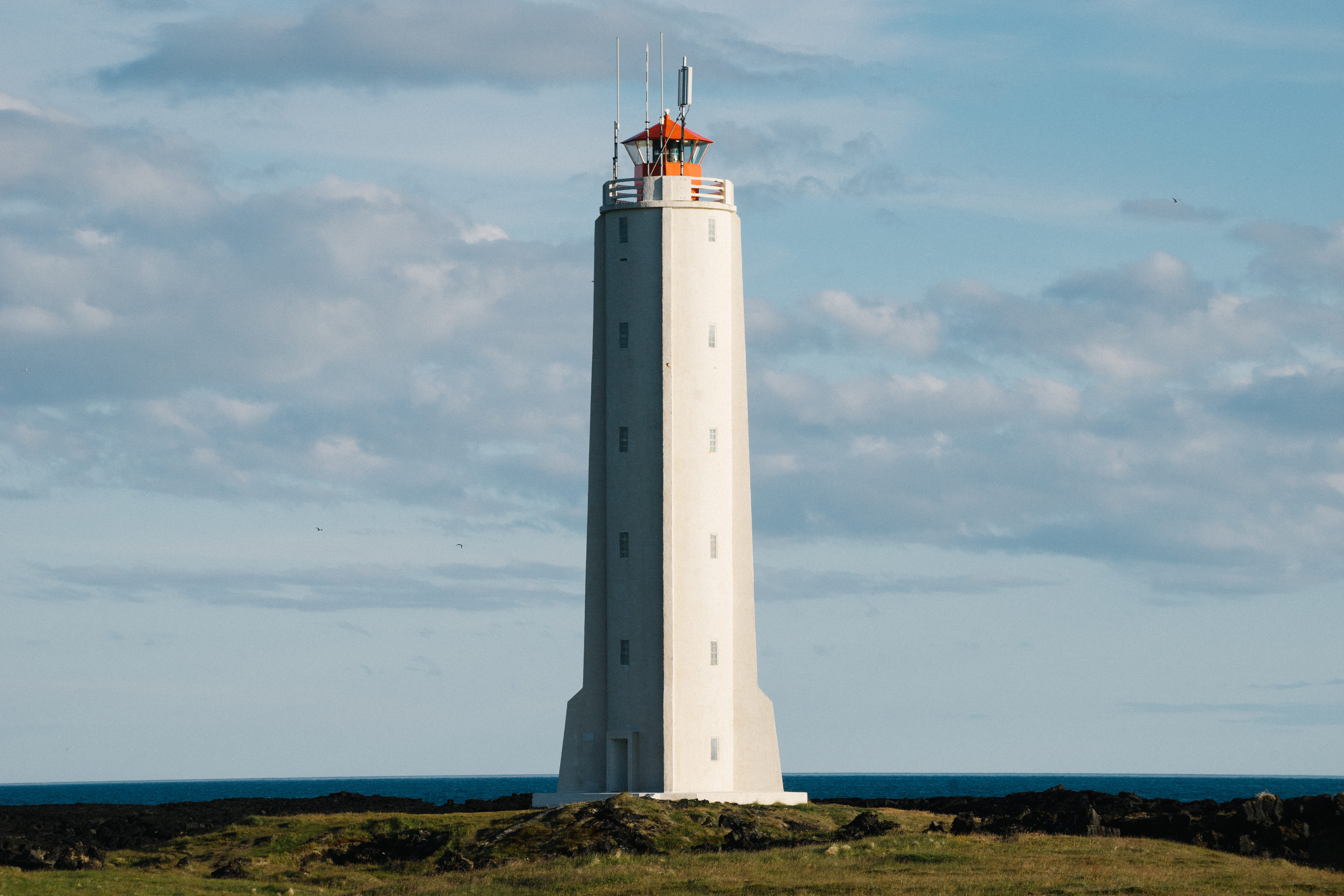 protection, nature, day, direction, security, ocean, tower, water, 5K, body, safety, daytime, exterior, tall, guidance, light, grass, beacon, white, watchtower, HD Wallpaper