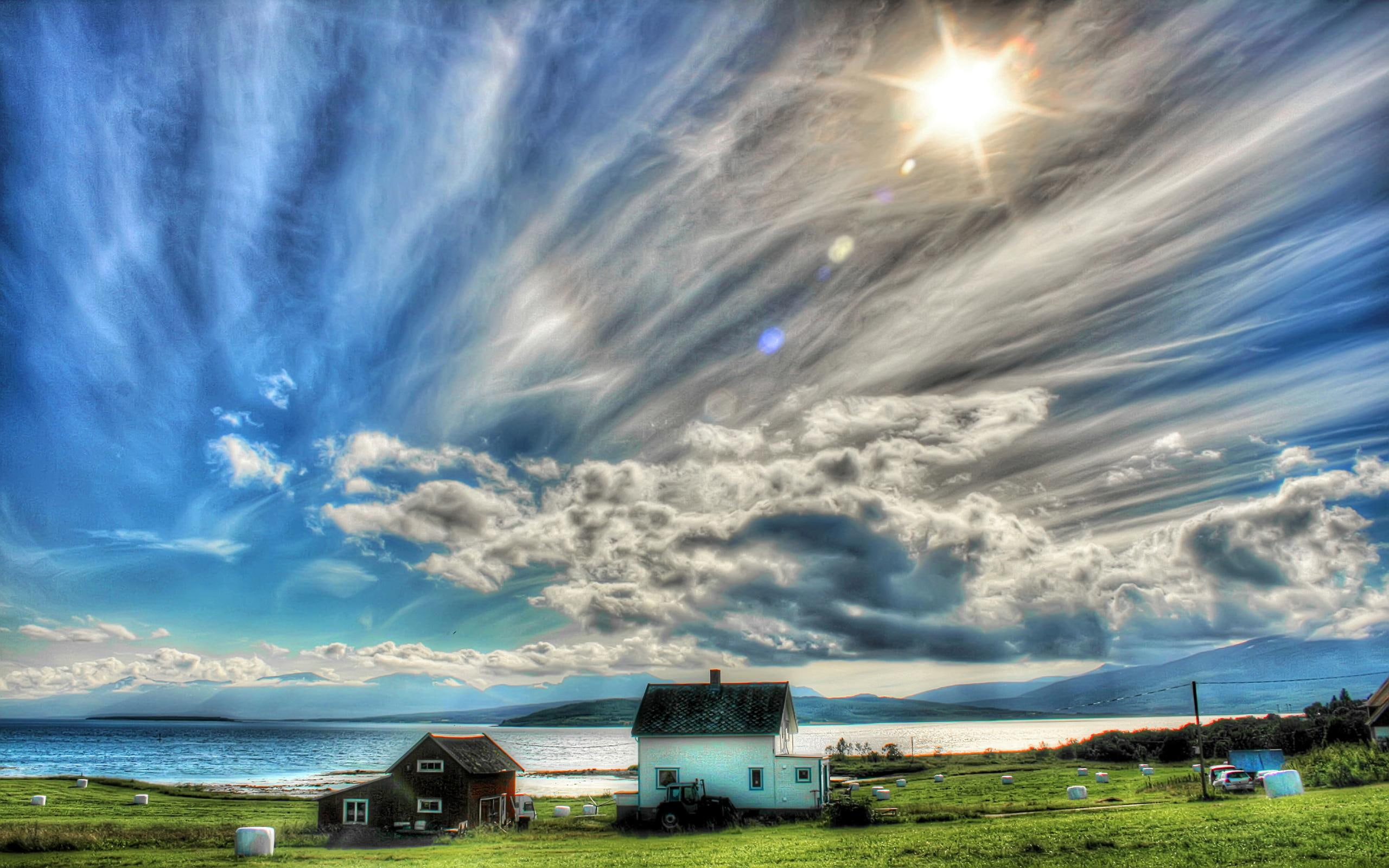 ocean, 3d and abstract, farm, 2K, sunshine, sky, tromson, rural, hdr, coast, nature, mountains, clouds, HD Wallpaper