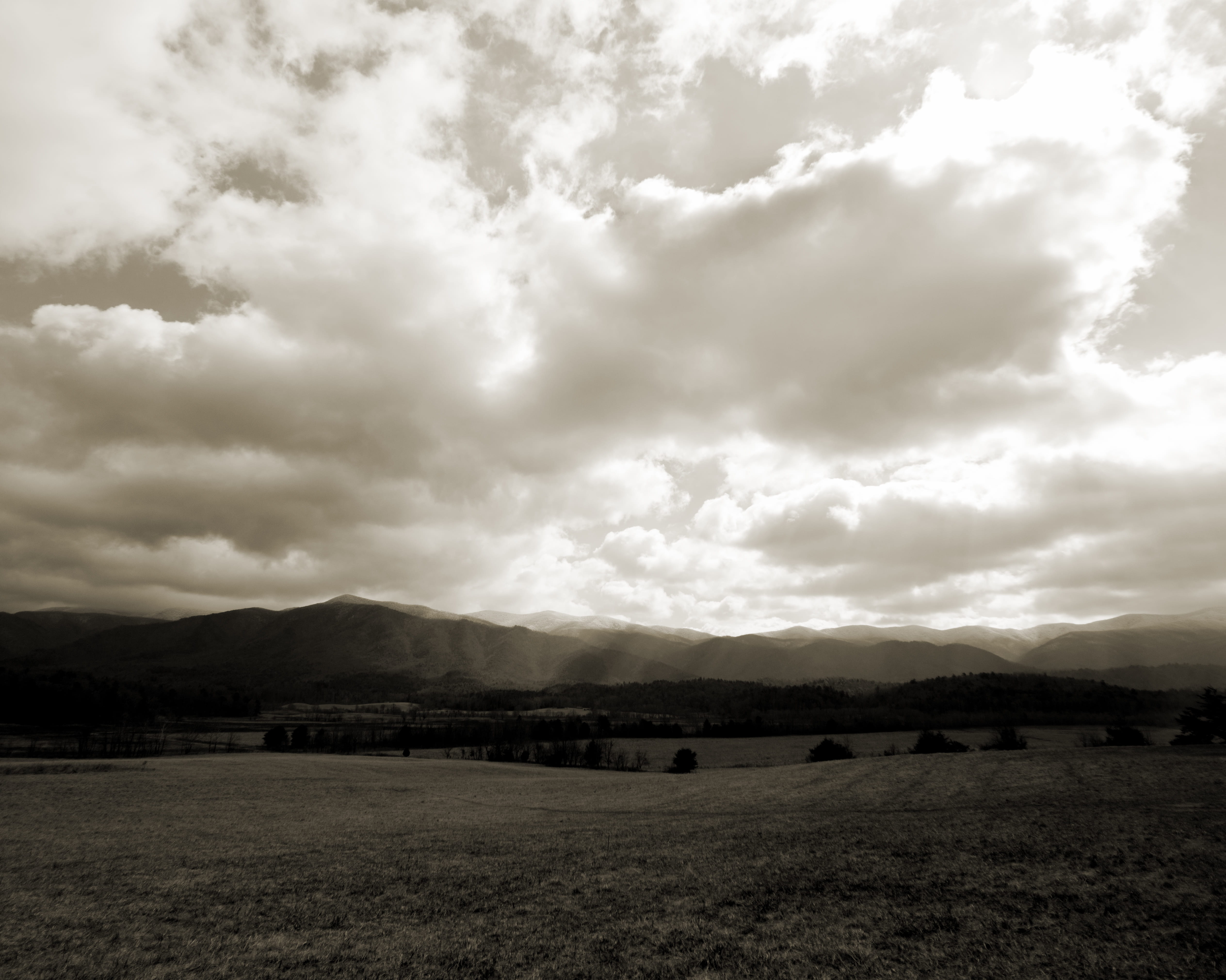environment, tennessee, scenics - nature, mountains, day, sky, 4K, tranquility, outdoors, non-urban scene, tranquil scene, cloud - sky, nature, grass, HD Wallpaper