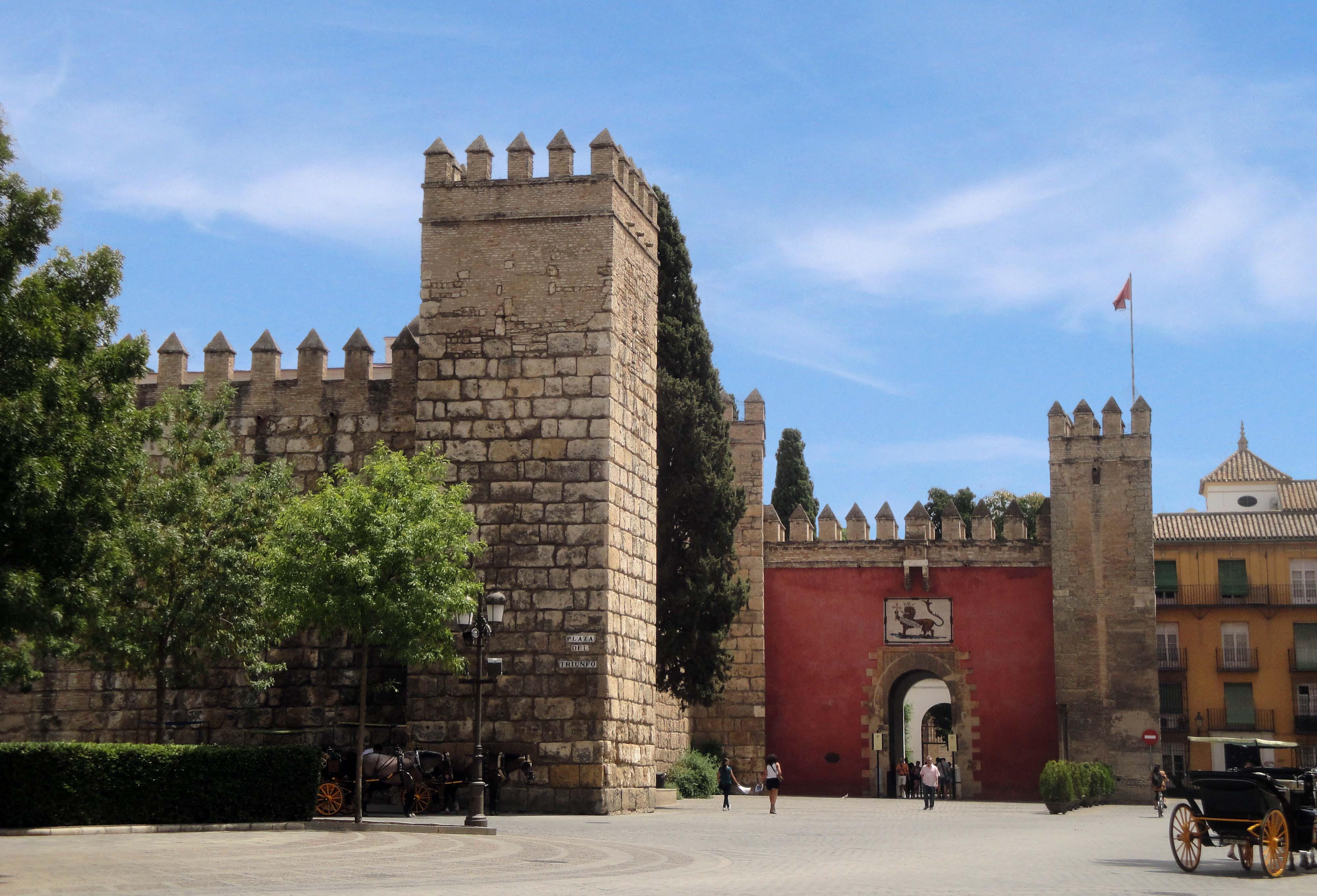 built structure, building exterior, the past, wall, sevilla, travel, history, nature, tree, castle, plant, spain, 4K, old, tourism, tower, building, architecture, HD Wallpaper