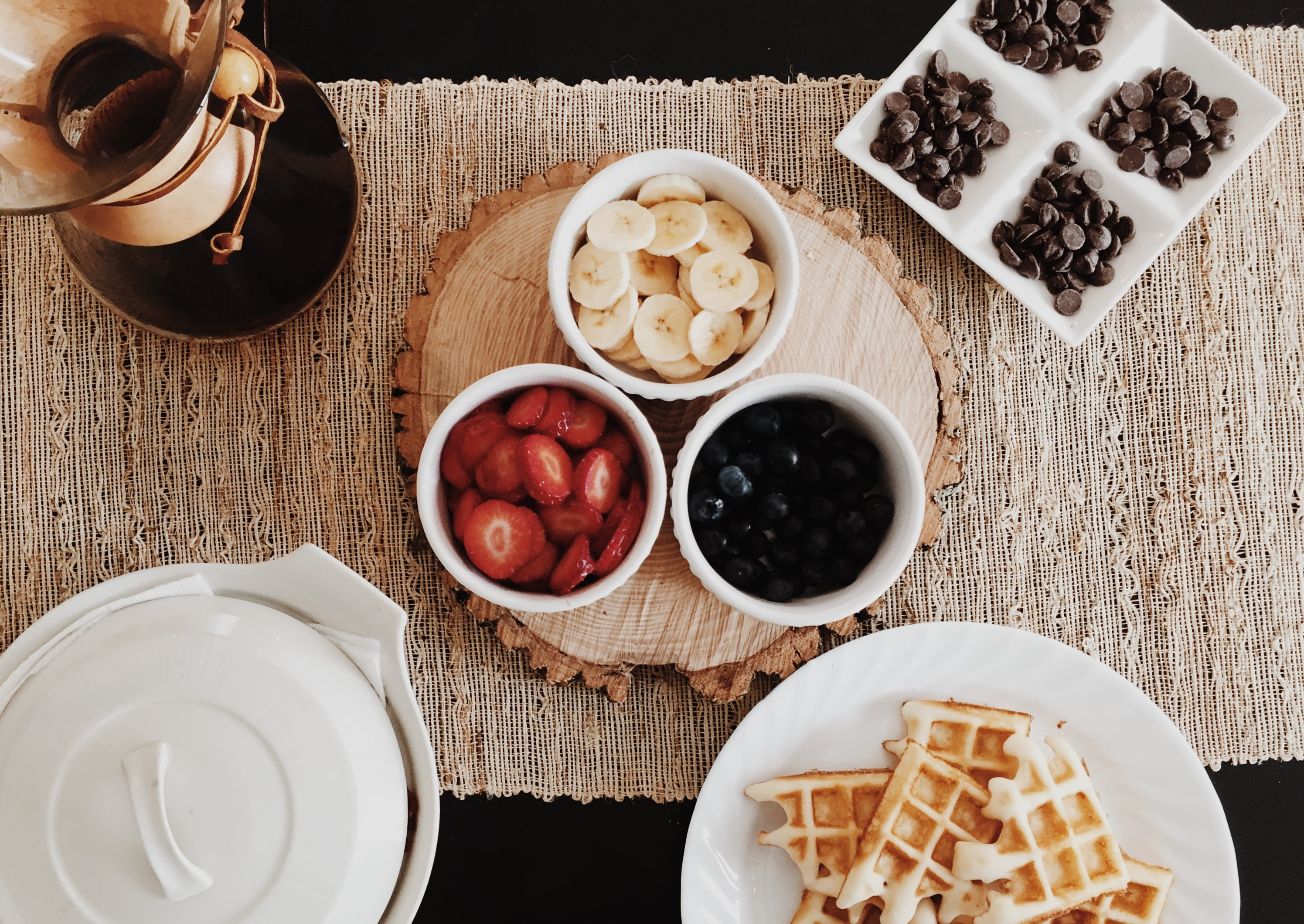 glass, directly above, bowl, cup, foods, no people, food, breakfast, indoors, high angle view, temptation, close-up, slice, ready-to-eat, fruits, coffeebeans, HD Wallpaper