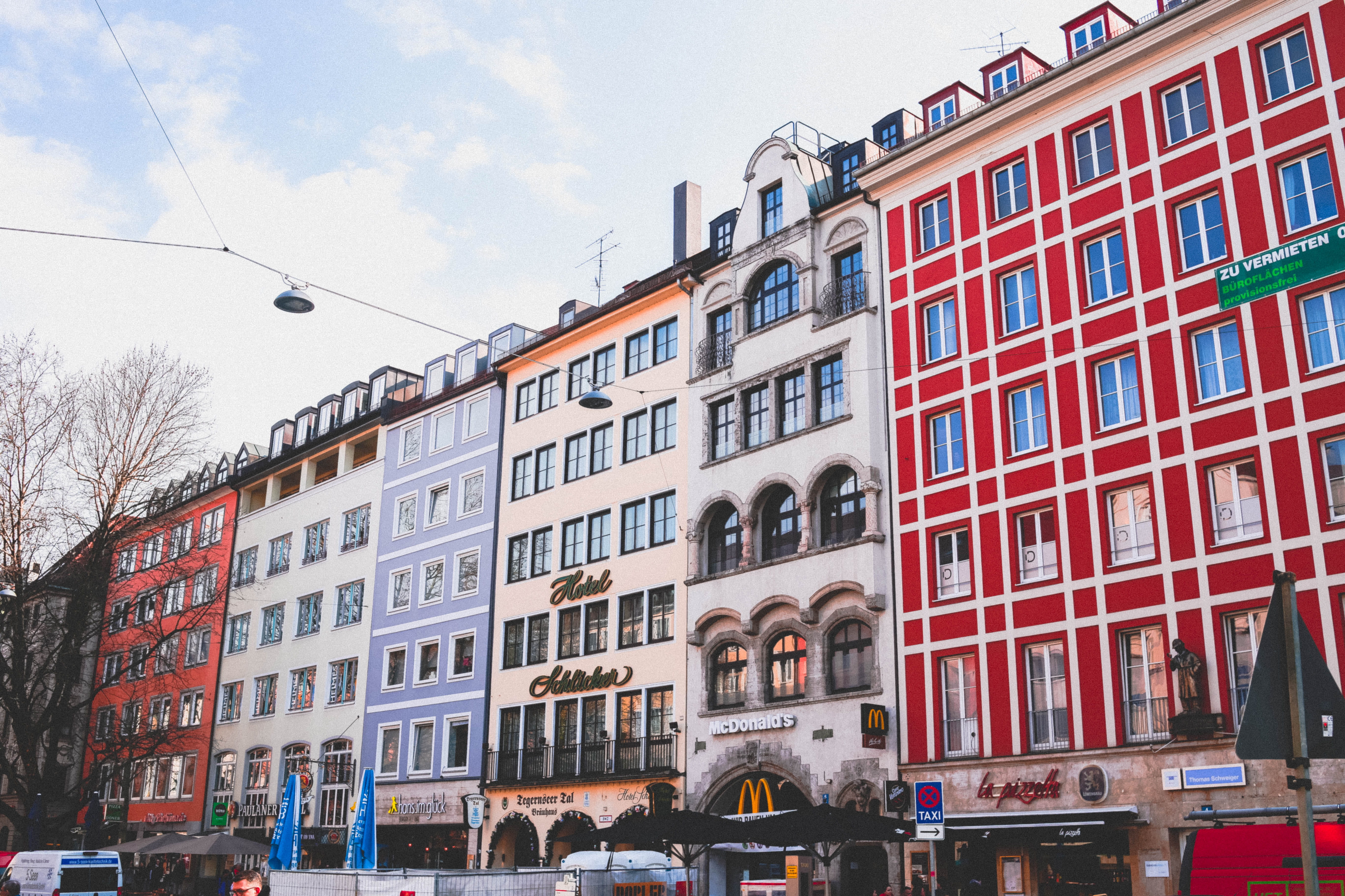 germany, low angle view, buildings, building, building exterior, 5K, cities, europe, composition, cityscape, lookingup, lines, citylife, house, nature, HD Wallpaper