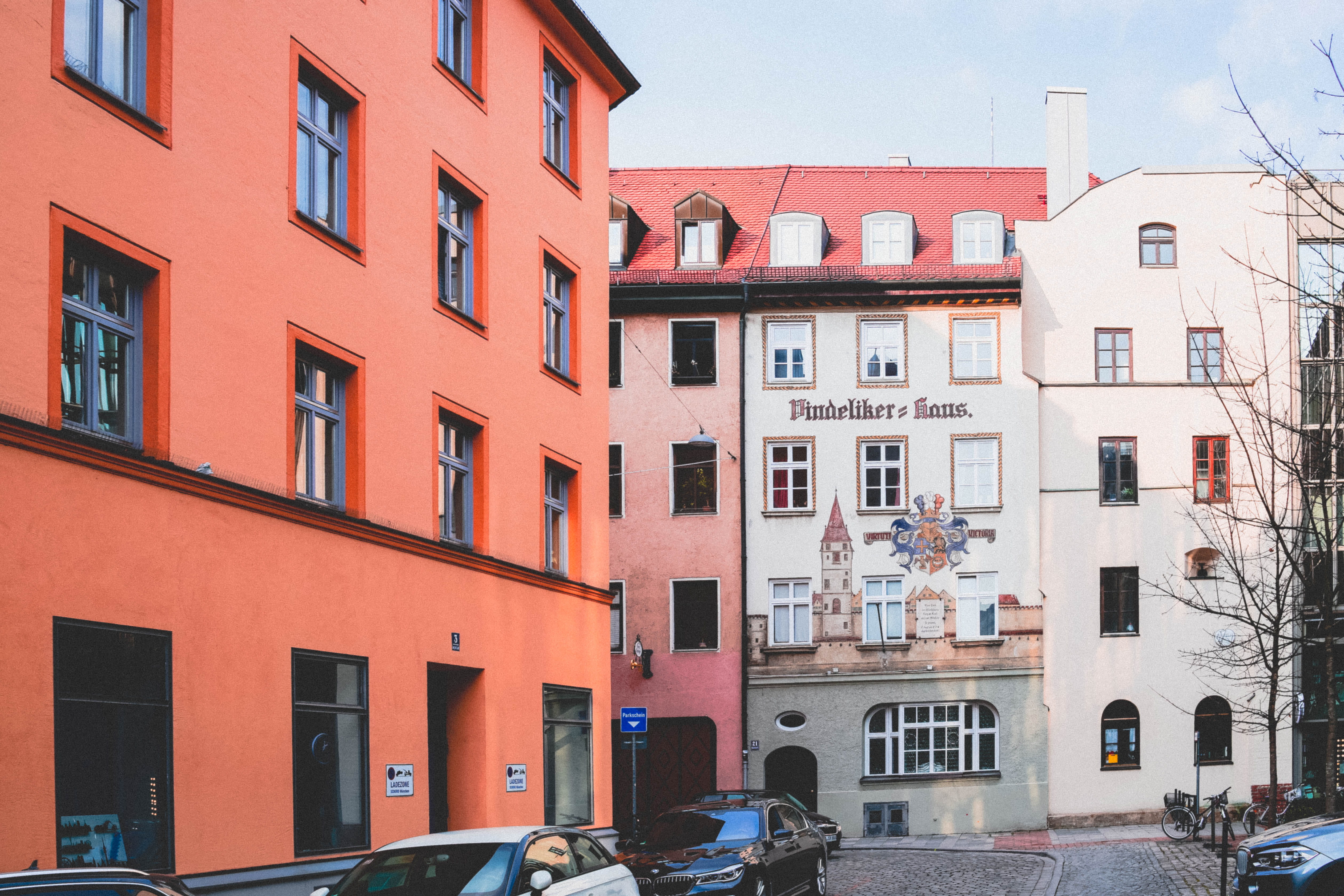 nature, real people, 4K, munich, people, sky, residential district, transportation, row house, germany, lights, architexture, citylife, composition, city life, HD Wallpaper
