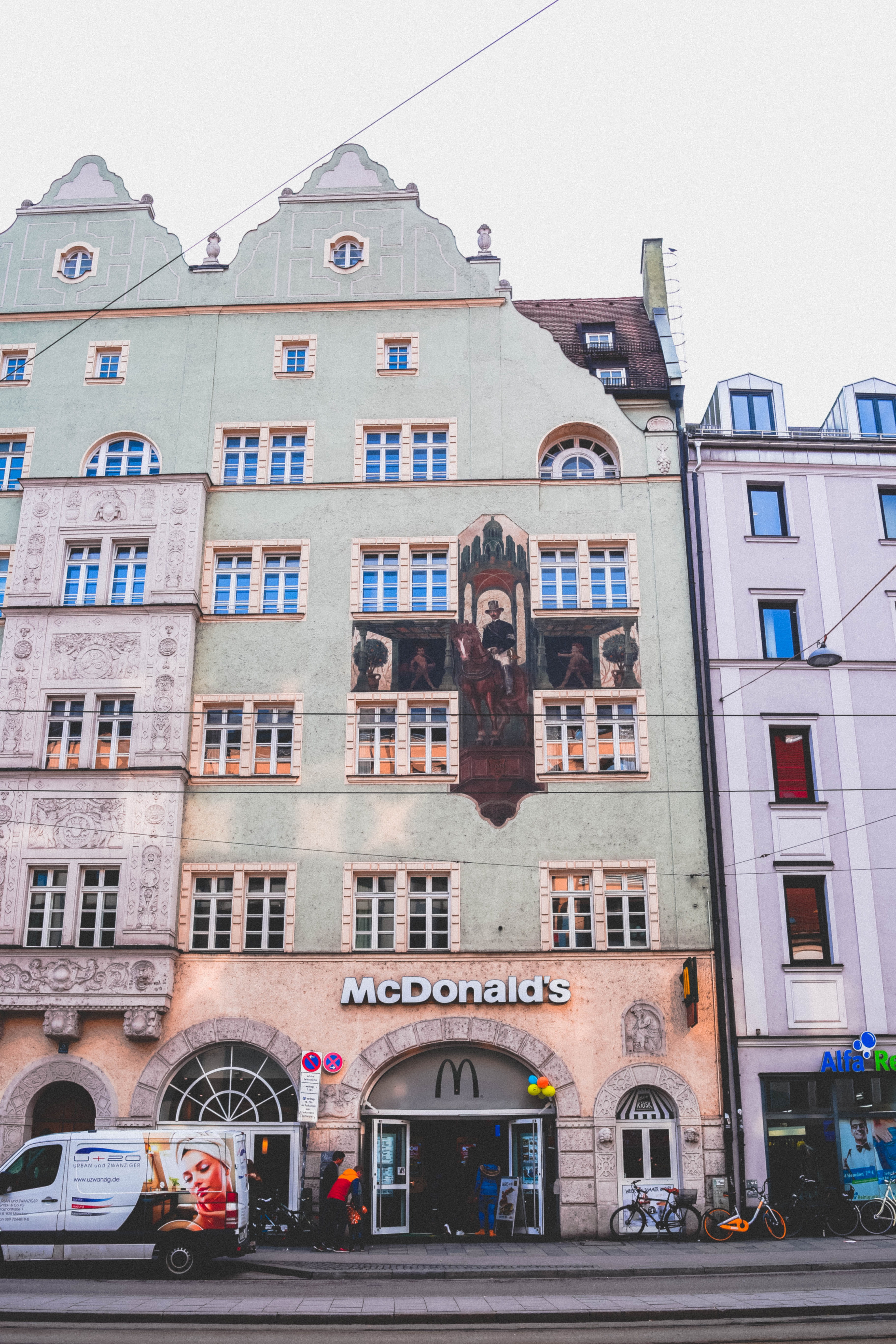 street, buildings, day, perspective, nature, land vehicle, germany, window, lines, geometry, composition, clear sky, europe, mode of transportation, house, Phone HD Wallpaper