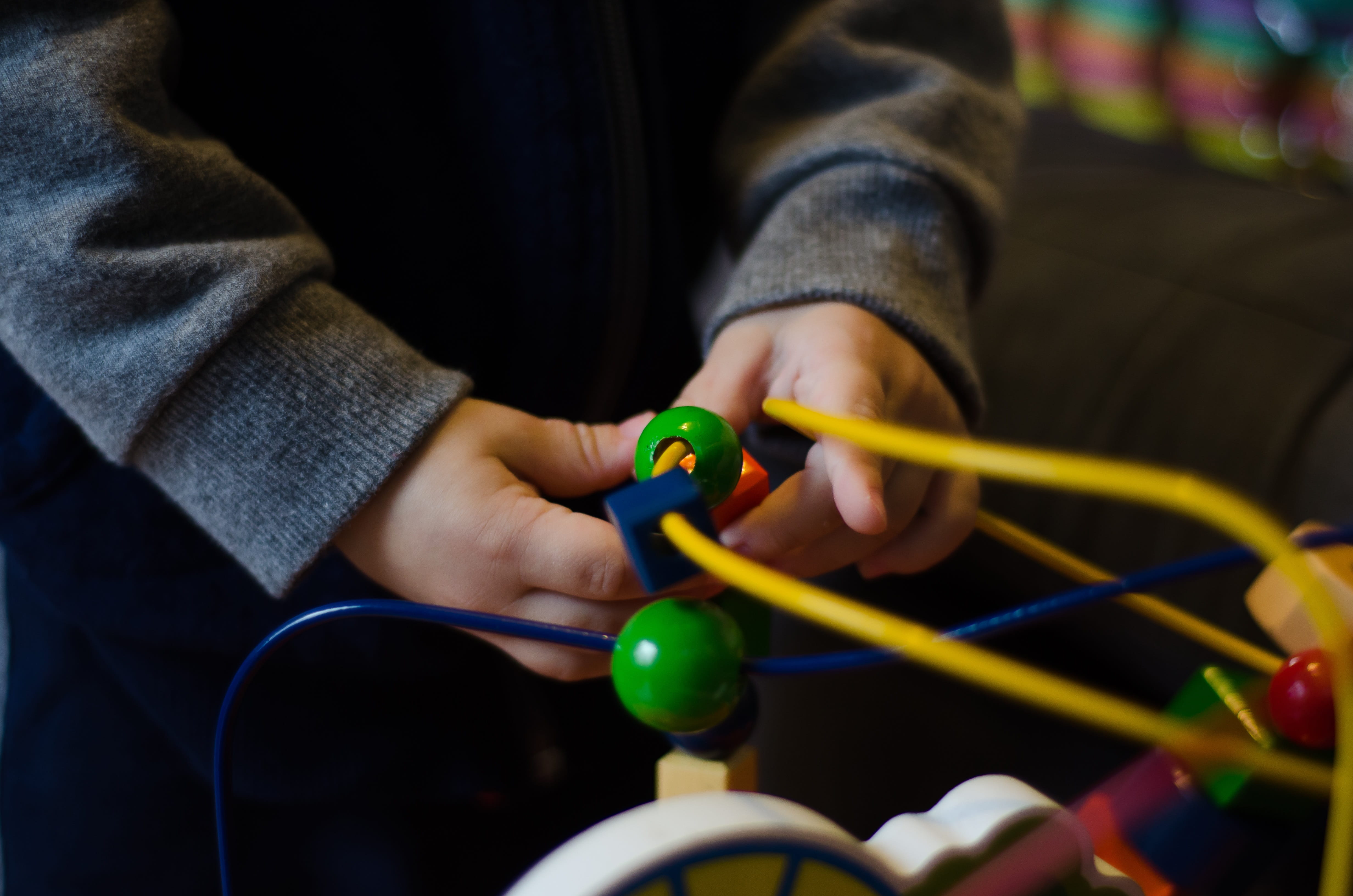 multi colored, installing, leisure activity, cable, close-up, childhood, indoors, business, connection, real people, focus on foreground, Childish, hand, HD Wallpaper