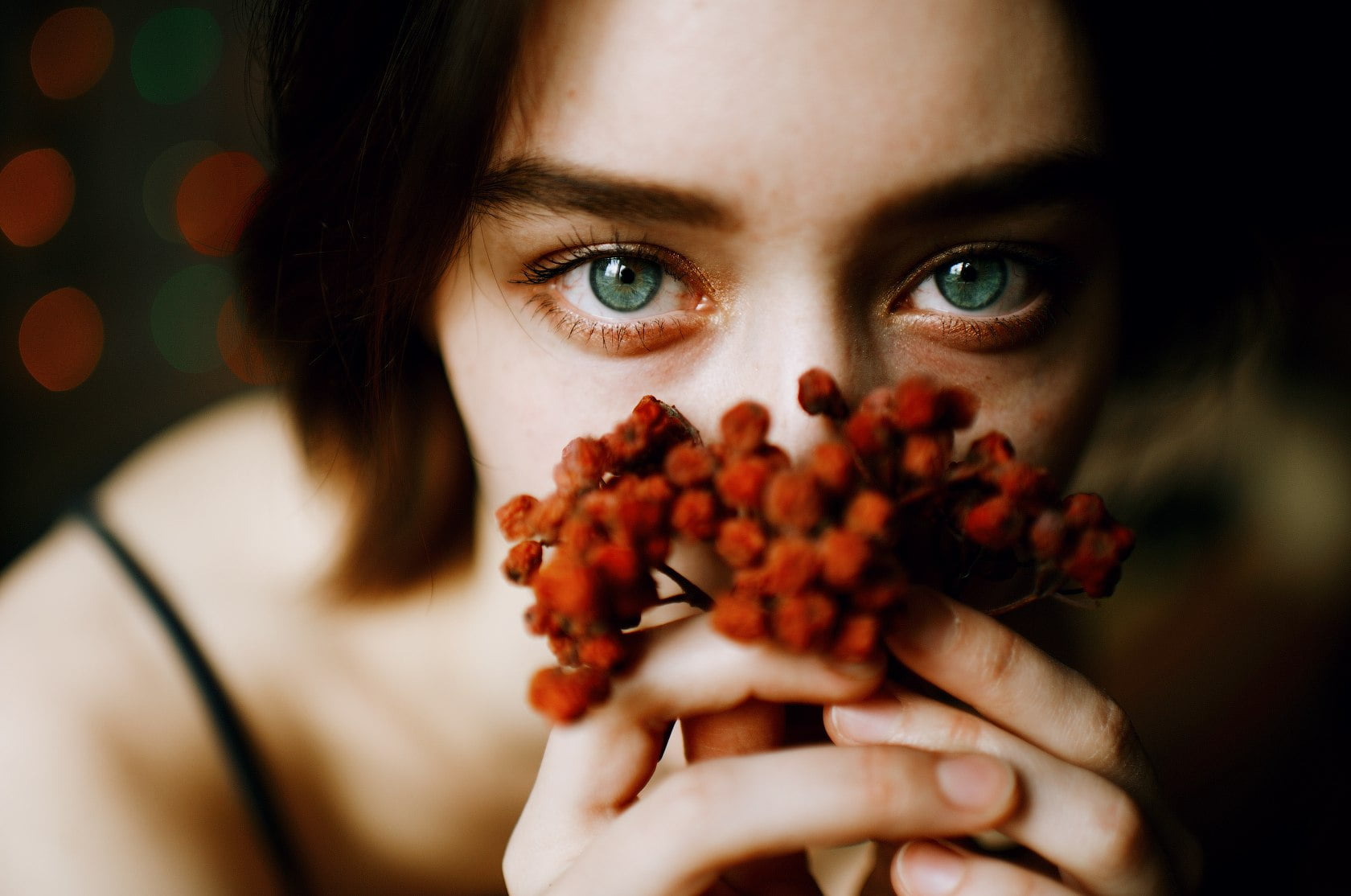 indoors, front view, headshot, one person, 720P, holding, body part, close-up, beautiful woman, women, portrait, food, smiling, Marat Safin, human face, HD Wallpaper