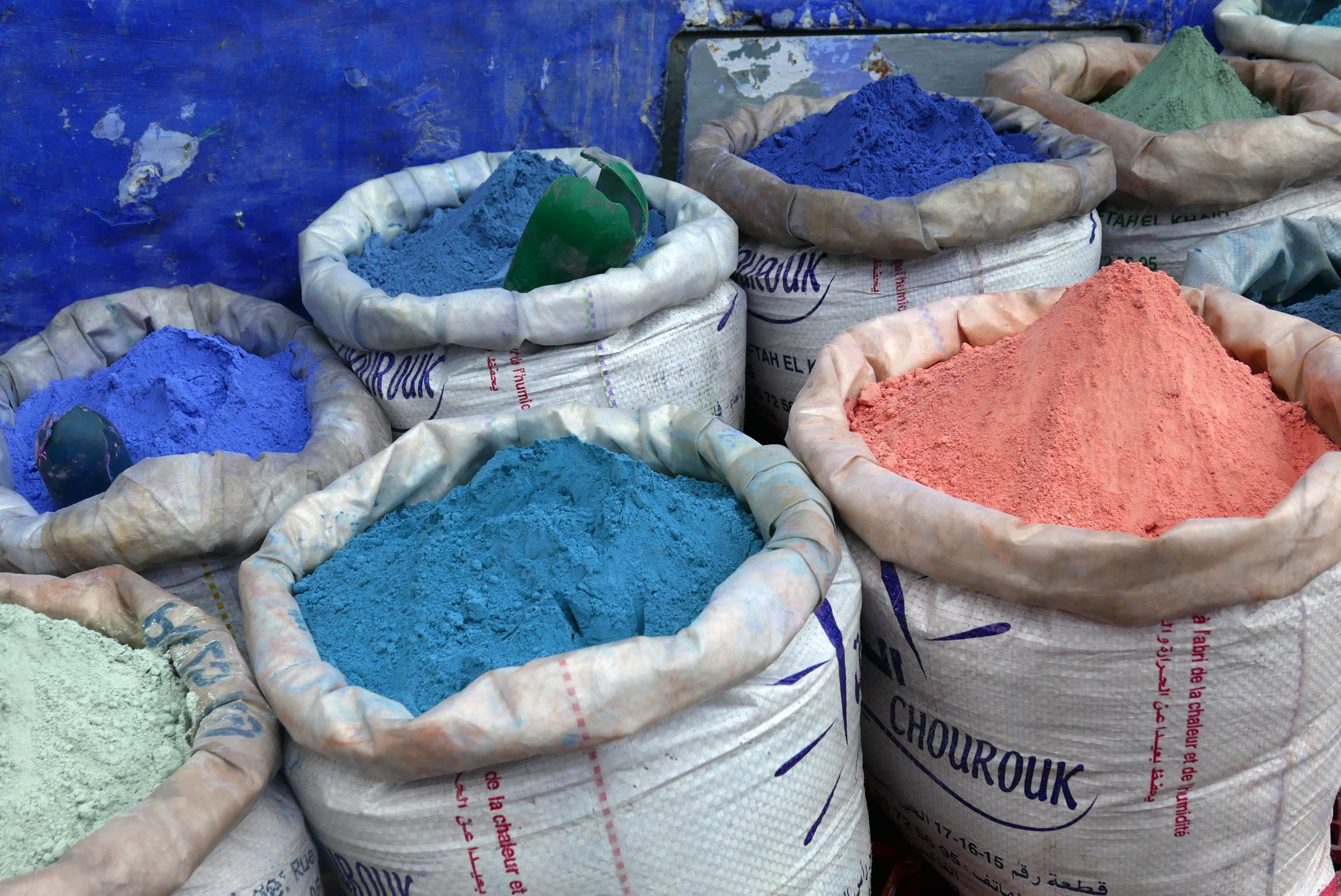 multi colored, day, 4K, sack, market stall, marokko, high angle view, business, color, small business, retail display, choice, freshness, chefchaouen, HD Wallpaper