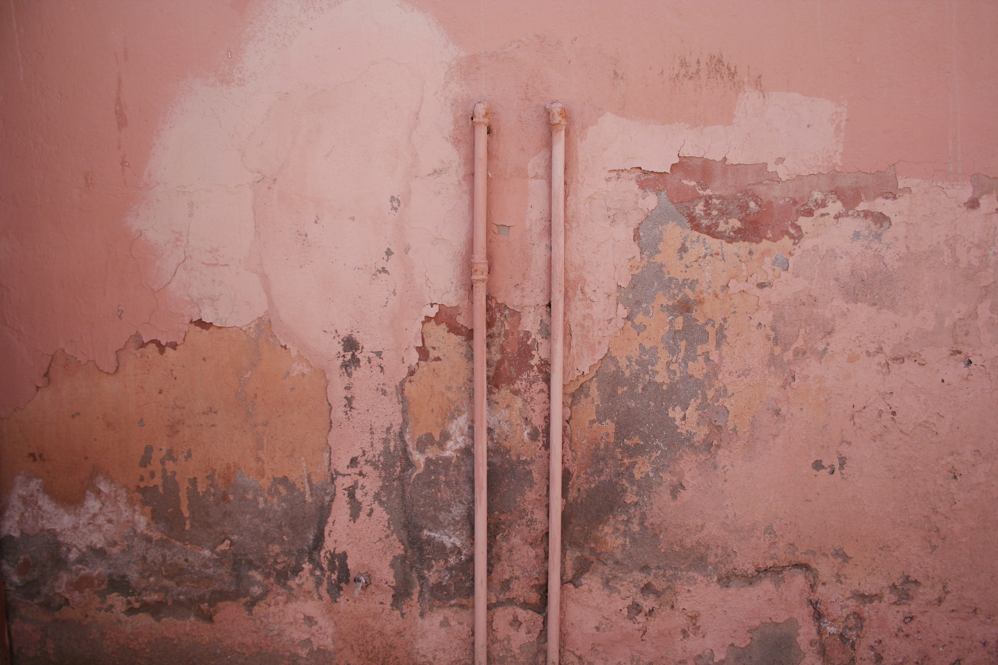 marrakech, decline, pastel, metal, texture, water, full frame, 2K, maroc, bad condition, grunge, deterioration, day, peeled, ruined, abandoned, urban decay, HD Wallpaper