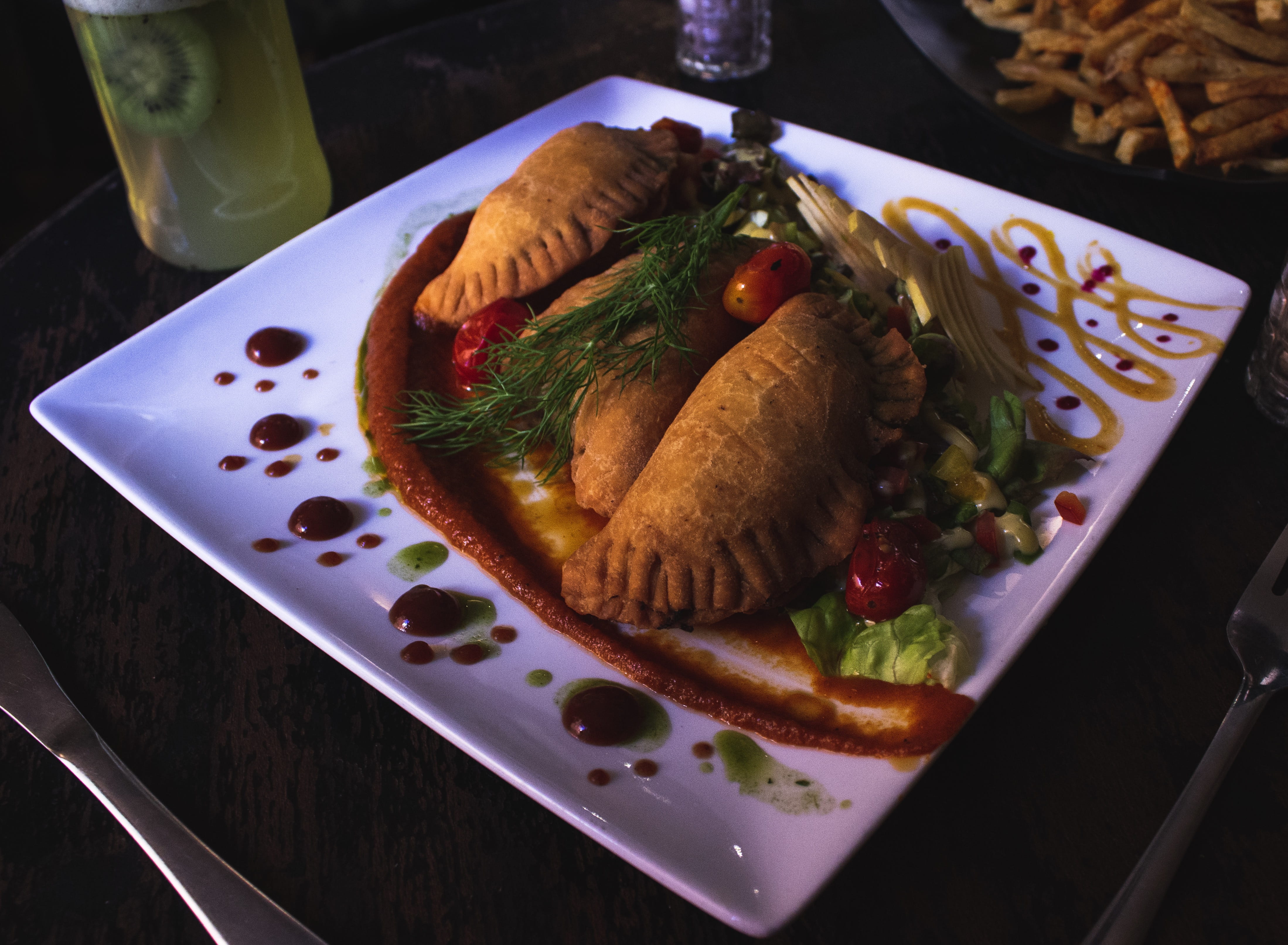 close-up, food, vegetable, plate, maroc, fish, still life, temptation, snack, serving size, table, no people, marrakesh, indulgence, comida, restaurant, HD Wallpaper