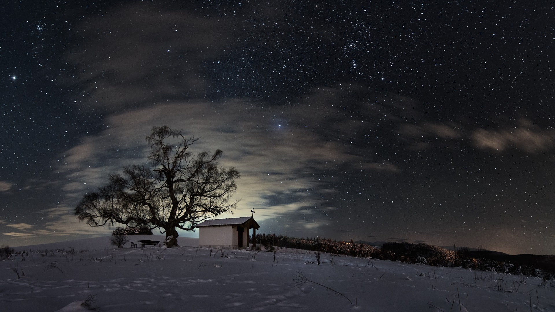 hill, nature, 1080P, snow, tree, winter, stars, night, footprints, hut, HD Wallpaper