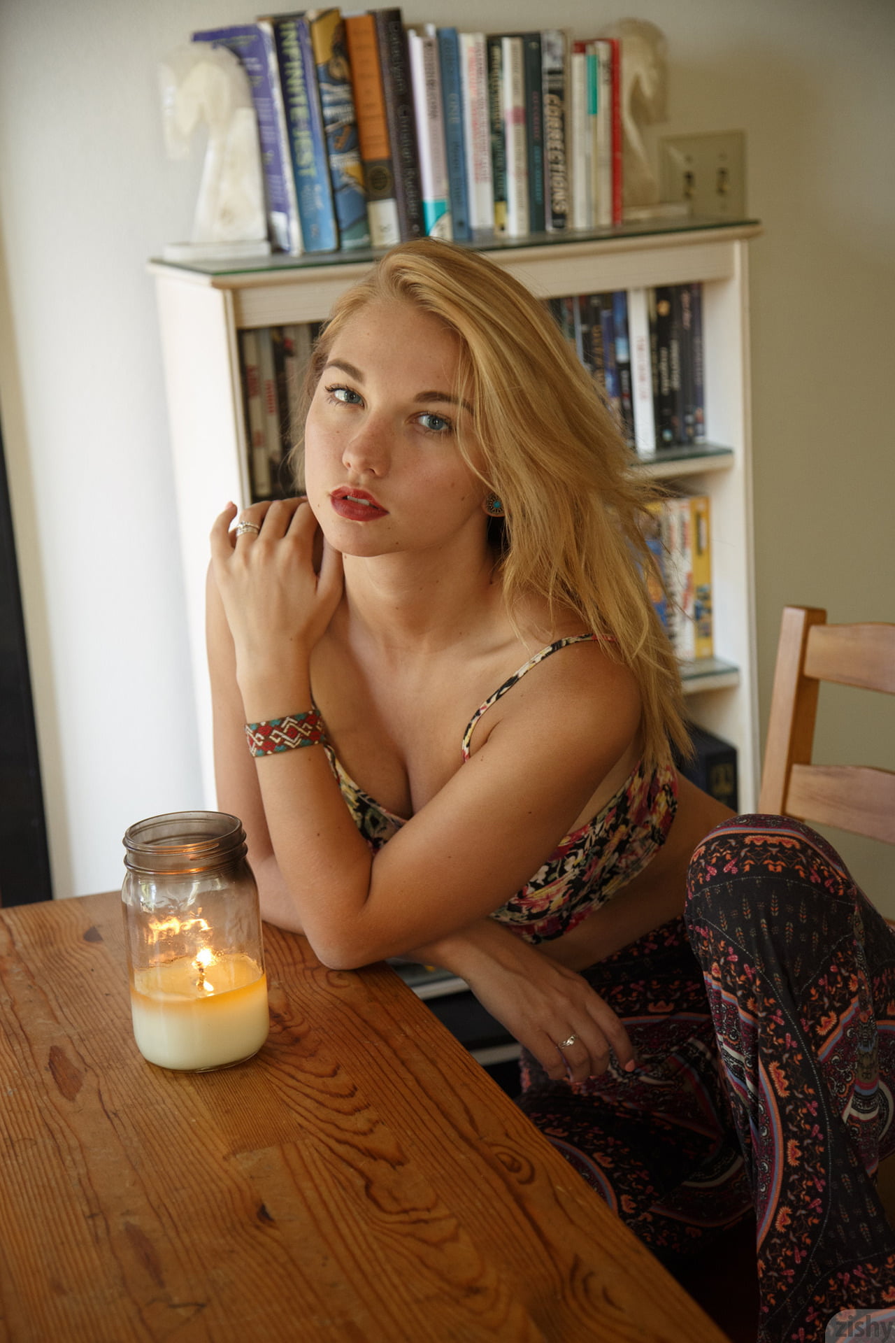 candles, 1080P, blond hair, contemplation, indoors, beauty, beautiful woman, young women, one person, adult, blonde, hair, hairstyle, women, portrait display, Phone HD Wallpaper