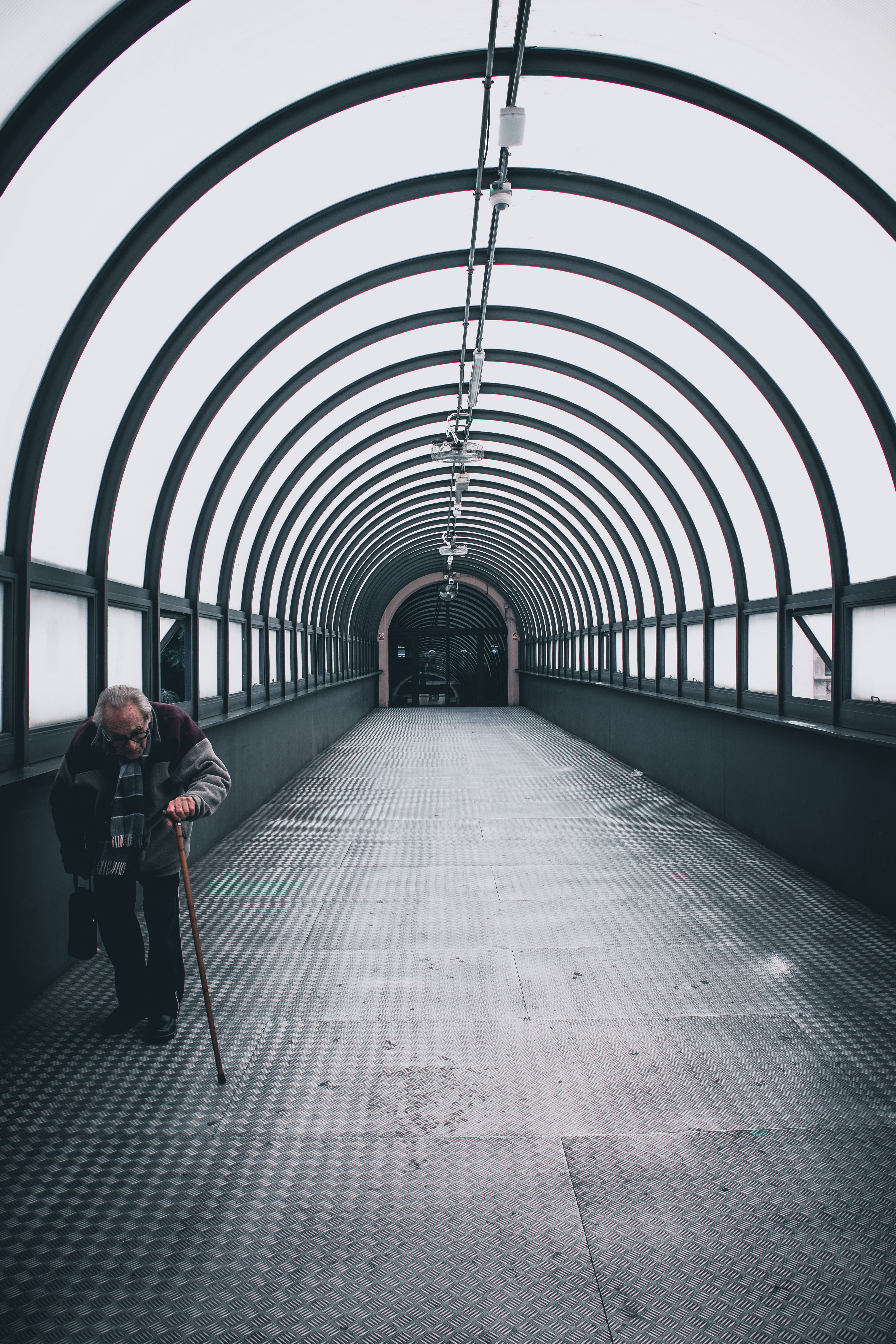 direction, rear view, leisure activity, urban, pattern, arch, transportation, walking, building, city, handrail, path, lifestyles, tunnel, using, sidewalk, Phone HD Wallpaper