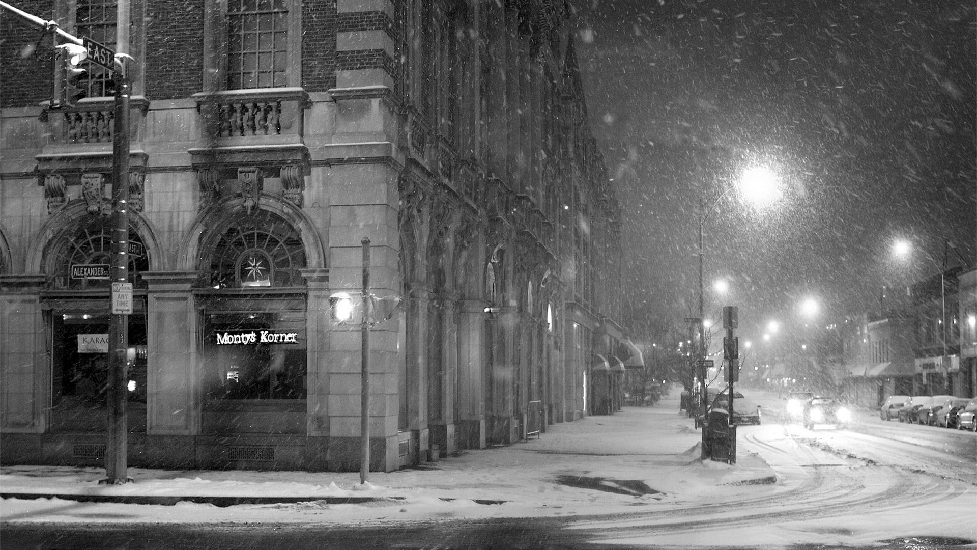 street Light, black white, black And White, downtown District, transportation, extreme weather, lighting equipment, nature, 1080P, covered, outdoors, uSA, HD Wallpaper