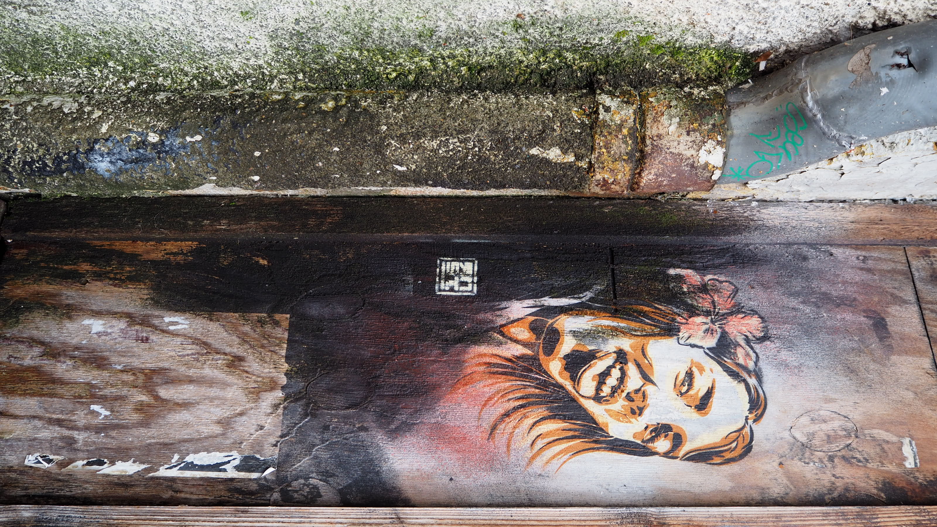 day, graffiti, outdoors, religion, art and craft, no people, creativity, street art, france, old, paintings, wall - building feature, representation, wall, HD Wallpaper