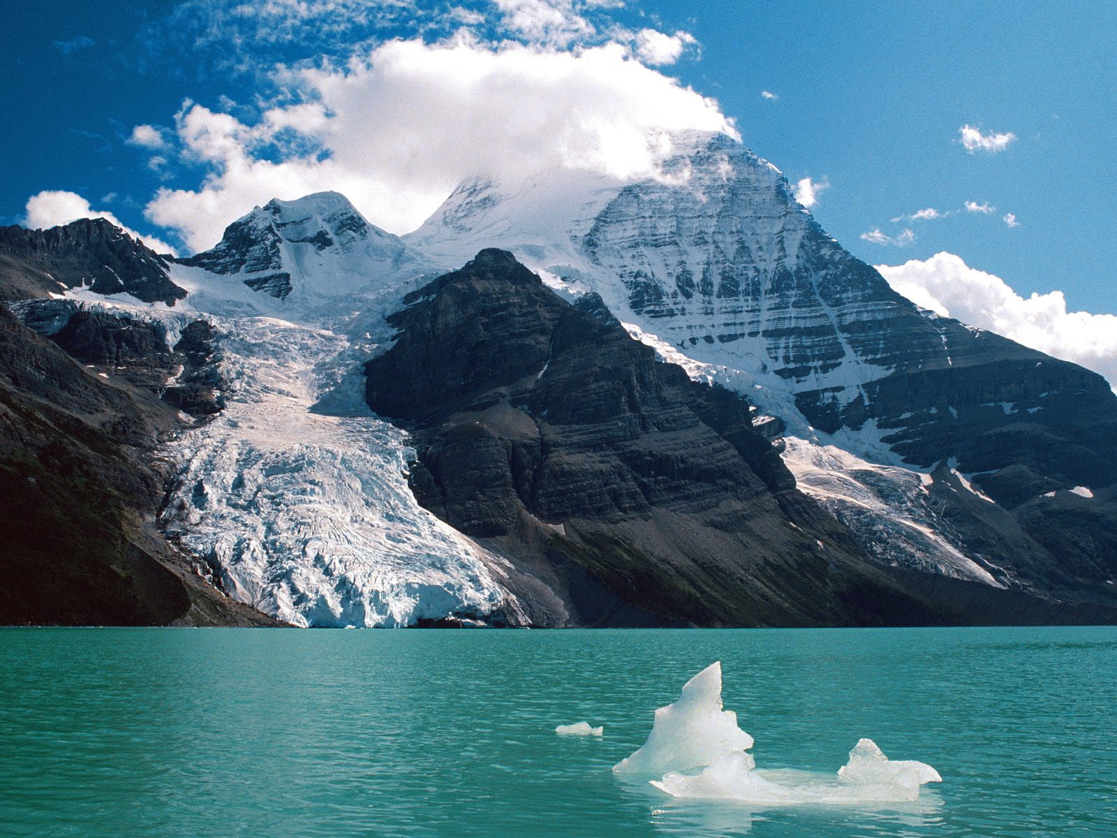 canadian, canadian rockies, hd nature, Canada, beautiful nature, rockies, amazing nature, World, 720P, HD Wallpaper