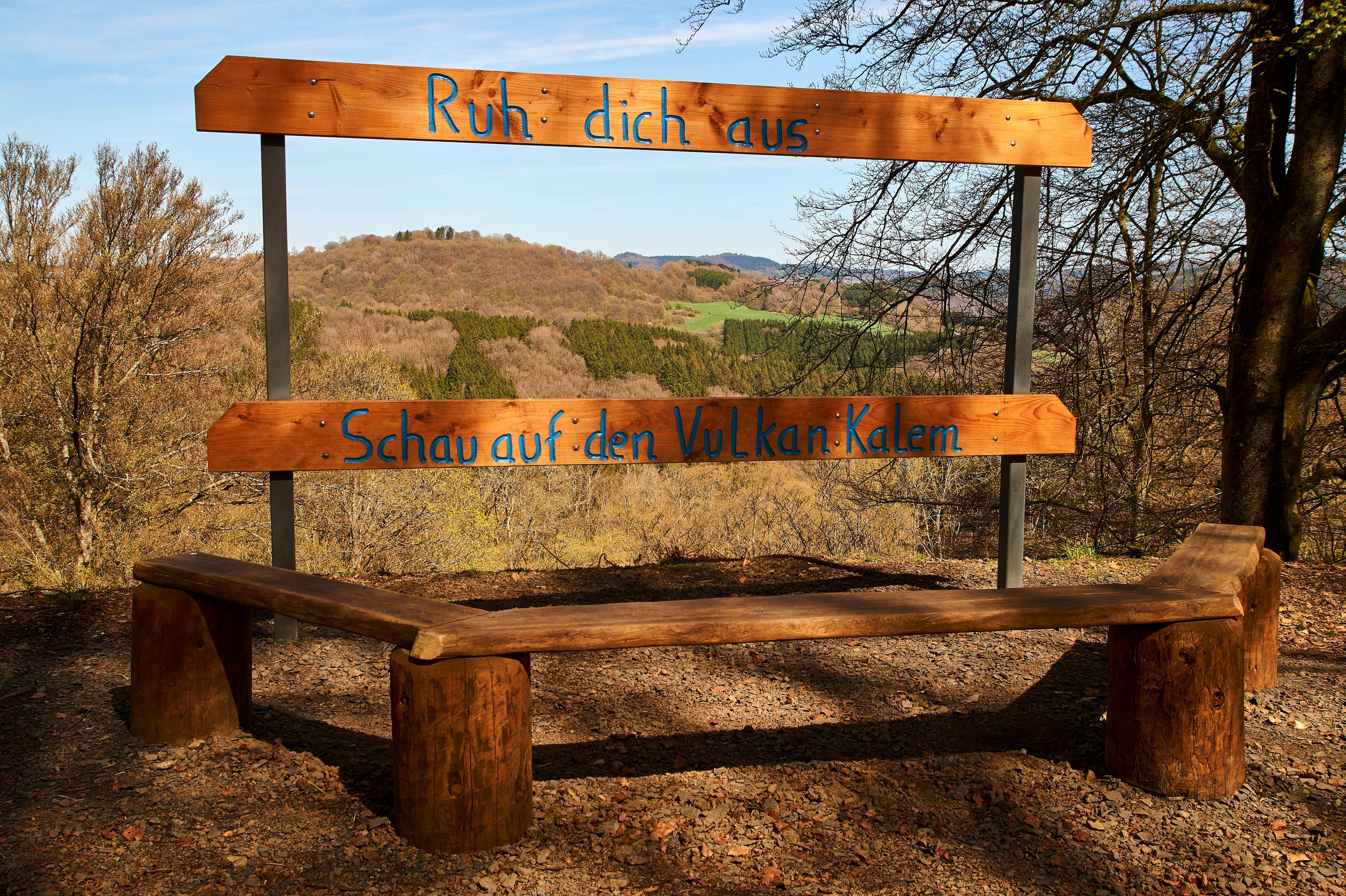 5K, no people, walk, day, rustic, birresborn, information sign, park, away, shield, outdoors, tree, wood - material, woods, guidance, eifel, vulkaneifel, HD Wallpaper