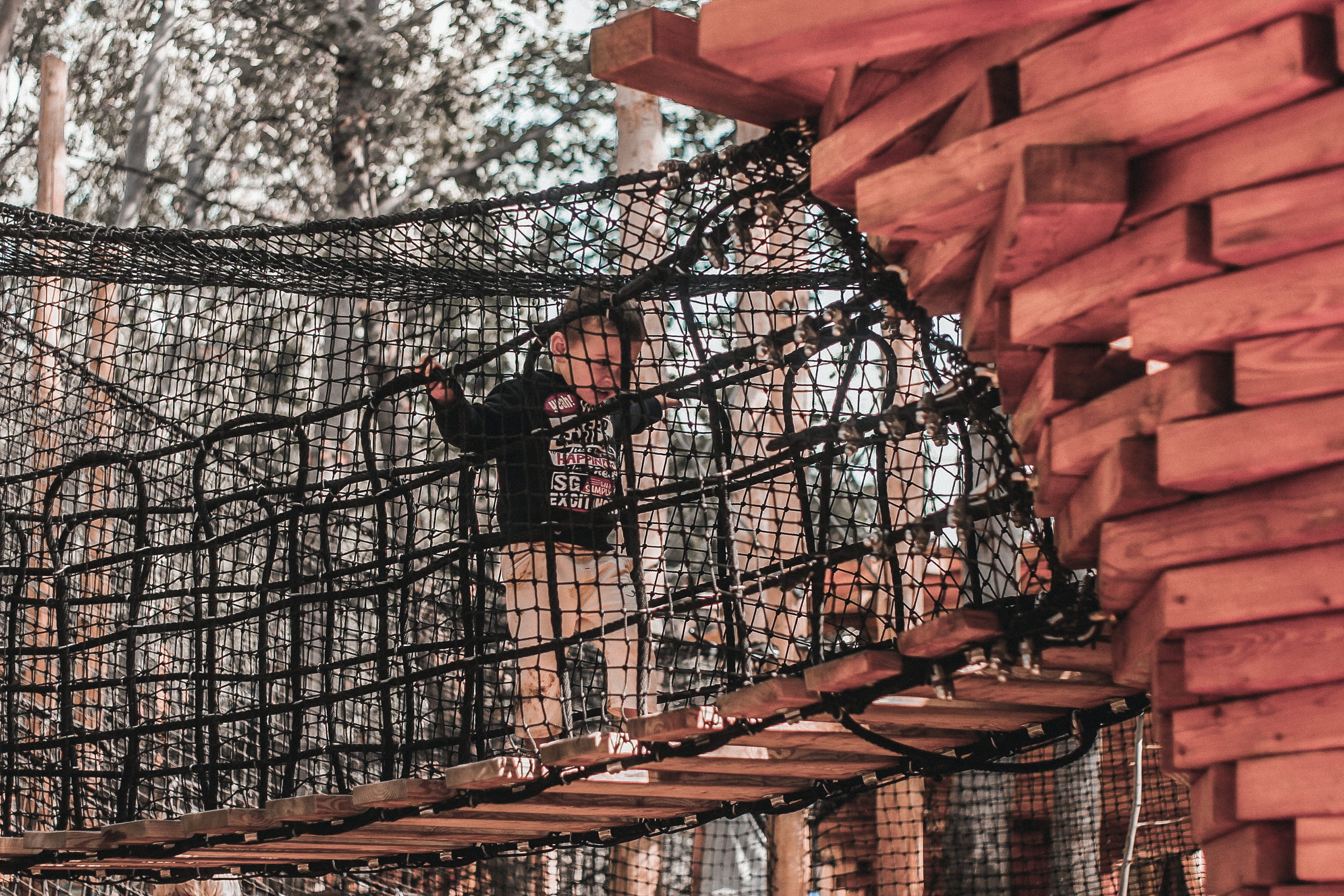 outdoors, россия, day, brick, kid, branch, architecture, fire escape, 2K, playing, playground, kazan, tree, city, kids, childhood, building exterior, built structure, HD Wallpaper