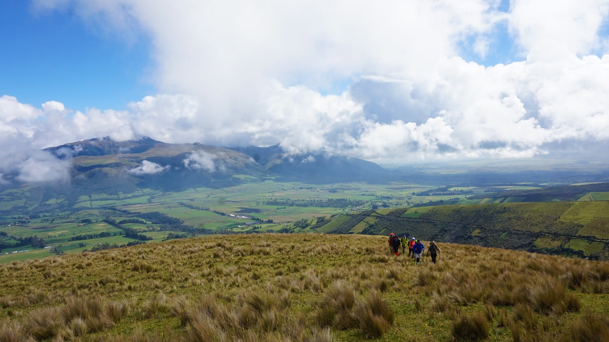 field, trekking, hike, tranquility, travel, beauty in nature, mountain range, trail, tranquil scene, national, hiking, tourism, adult, walk, andean, dom, HD Wallpaper