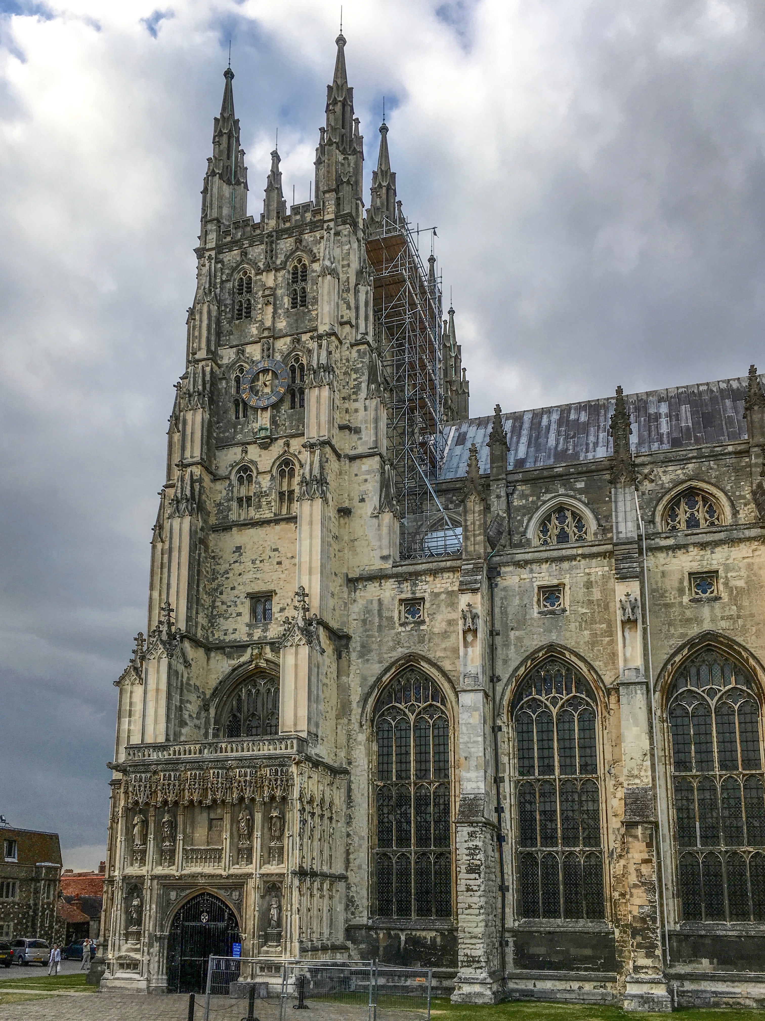famous Place, religion, building exterior, cathedral, belief, the past, place of worship, tourism, 4K, uK, church, sky, gothic, england, vierungsturm, Phone HD Wallpaper