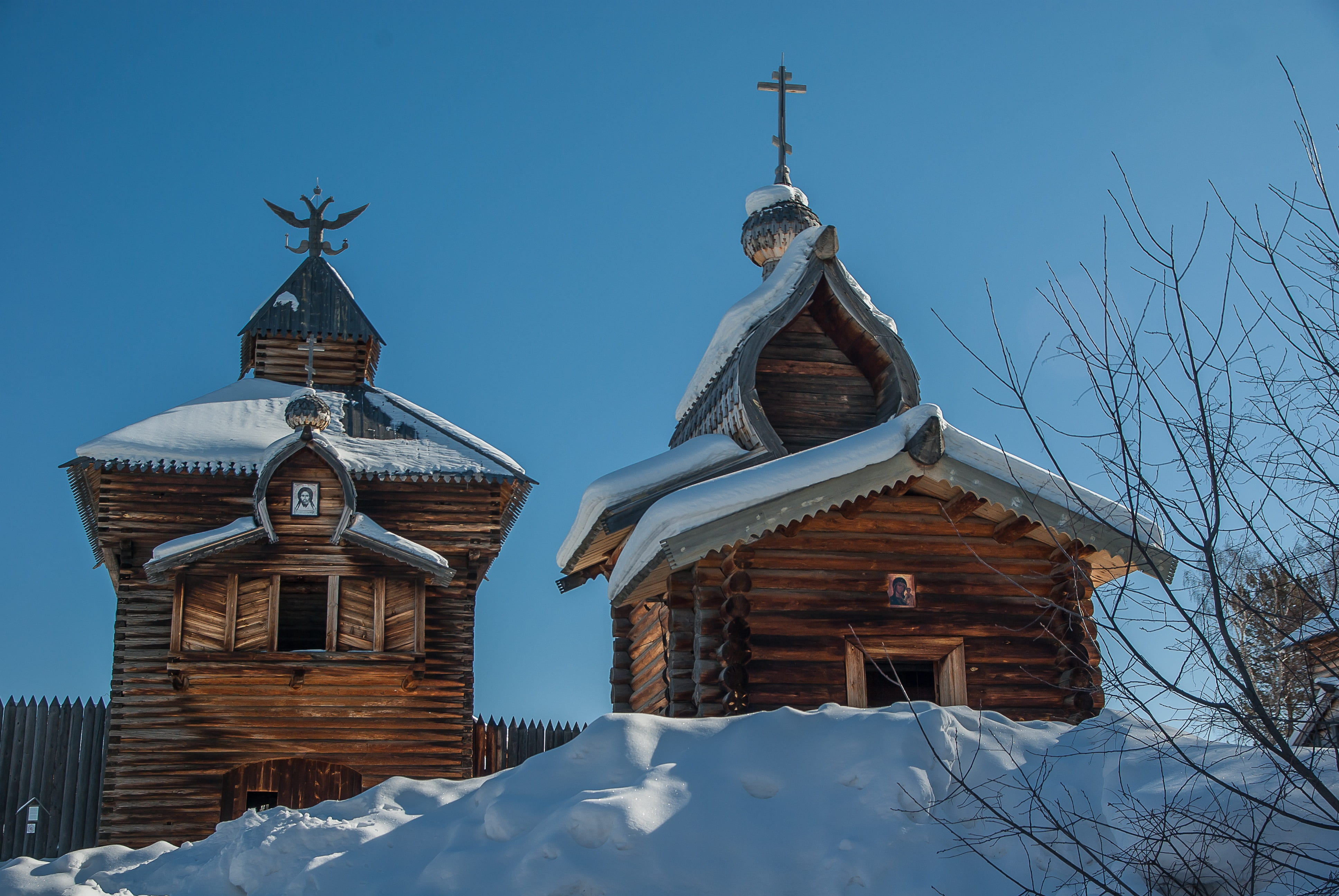 building exterior, no people, day, chapel, built structure, 4K, place of worship, spirituality, building, nature, winter, blue, outdoors, cold temperature, HD Wallpaper