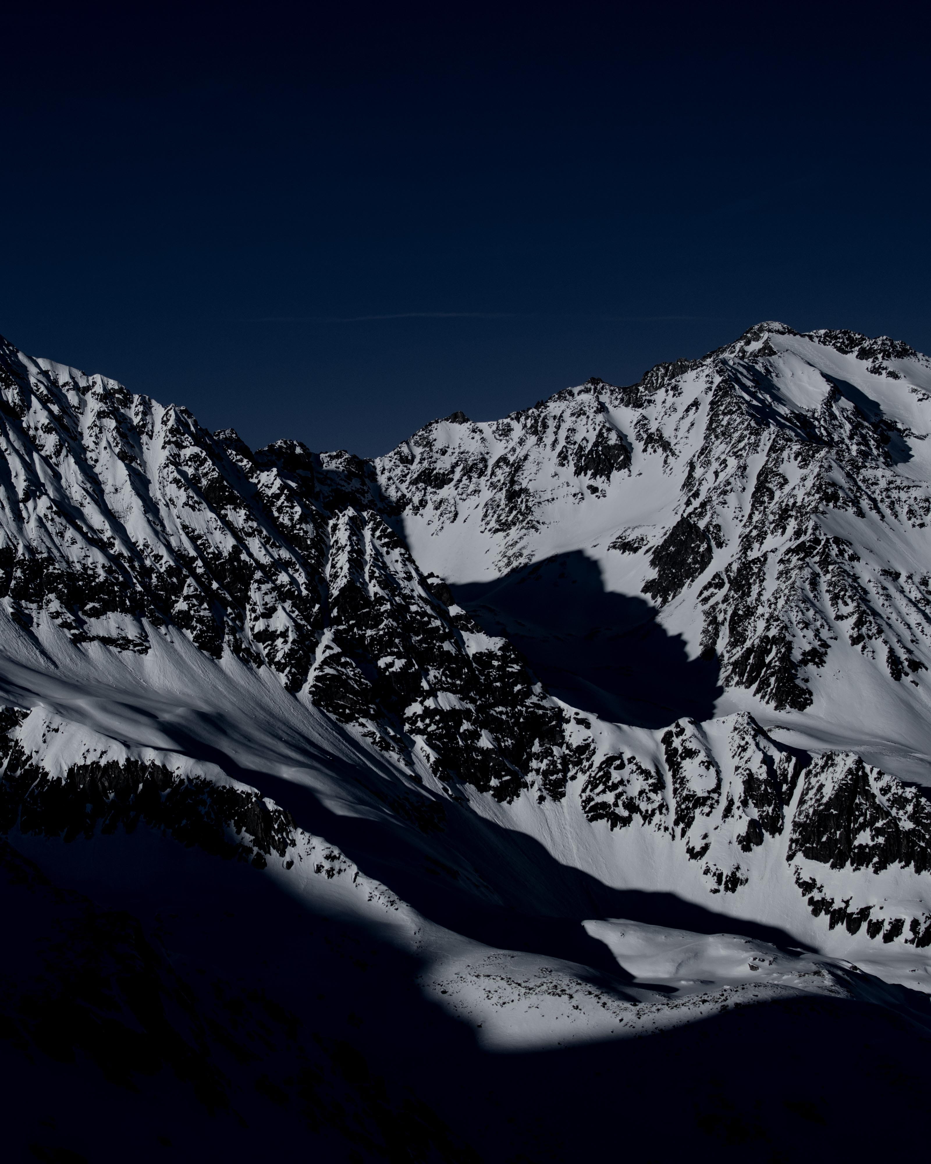 day, skiing, snow, snowcapped mountain, landscape, clear sky, non-urban scene, glacier, winter sport, environment, tranquil scene, ice, blue, beauty in nature, Phone HD Wallpaper