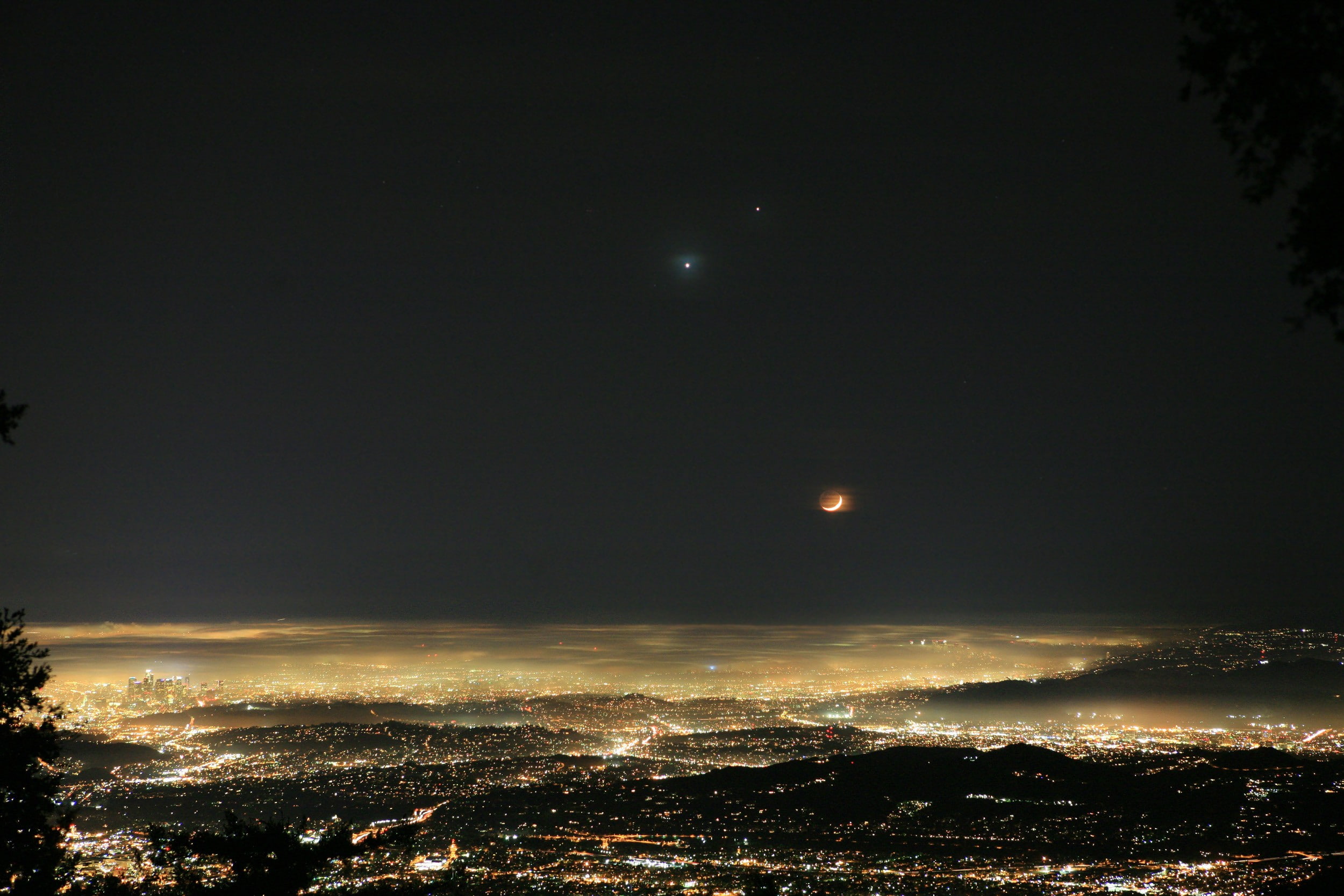 Moon, cityscape, landscape, 1080P, Jupiter, mist, night, lights, sky, Venus, HD Wallpaper