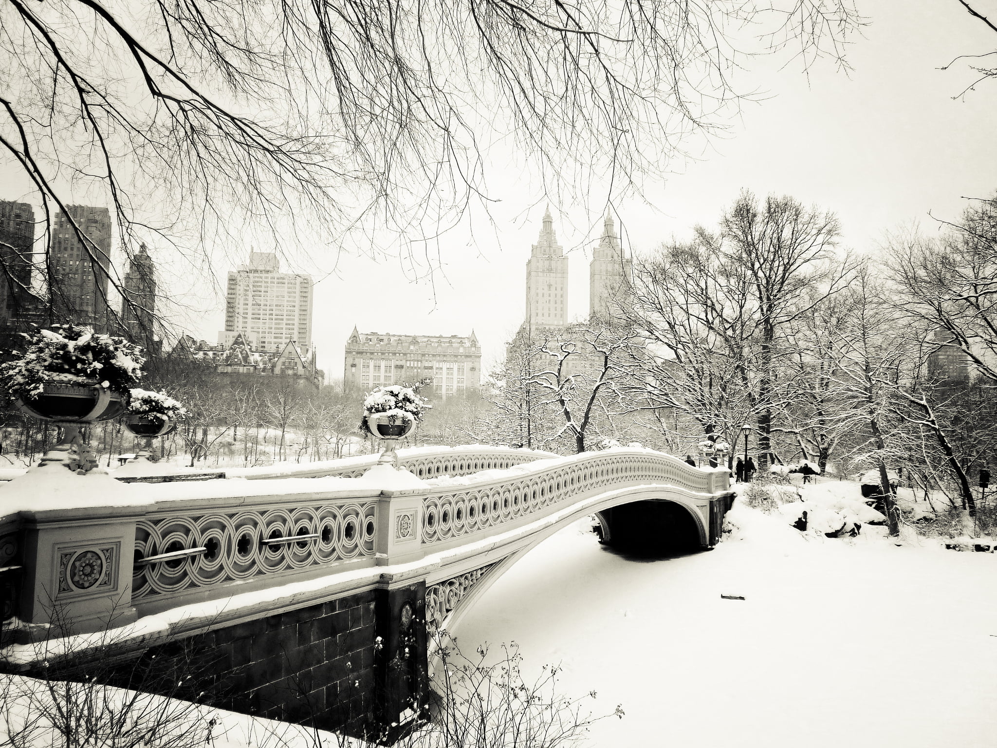 built Structure, street, New York, manhattan - New York City, the city, famous Place, architecture, black And White, cold temperature, building Exterior, HD Wallpaper