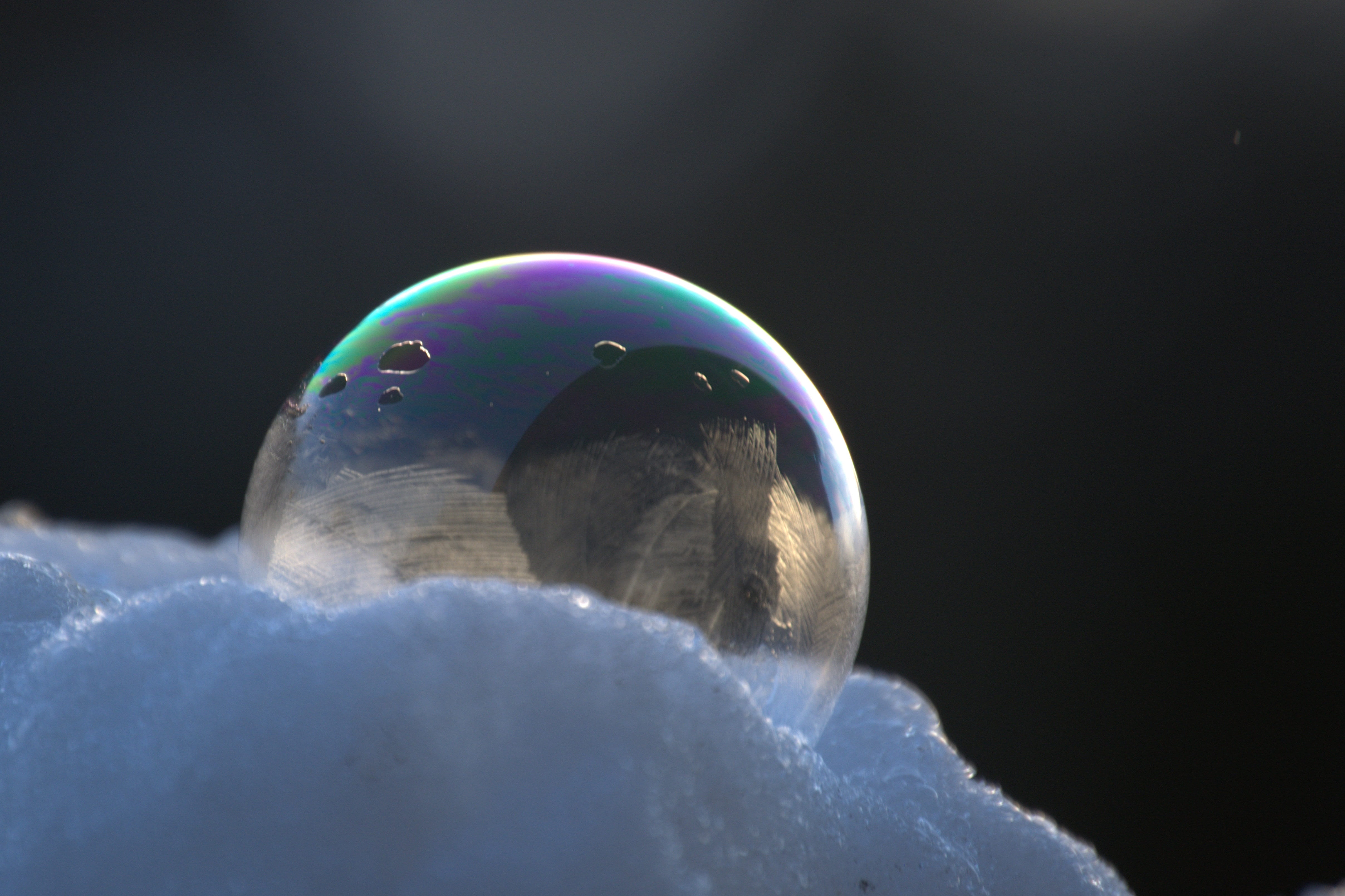 soap bubble, frozen bubble, transparent, fragility, purity, winter, water, bubble, 4K, structure, ice-bag, studio shot, outdoors, mid-air, ball, space, HD Wallpaper