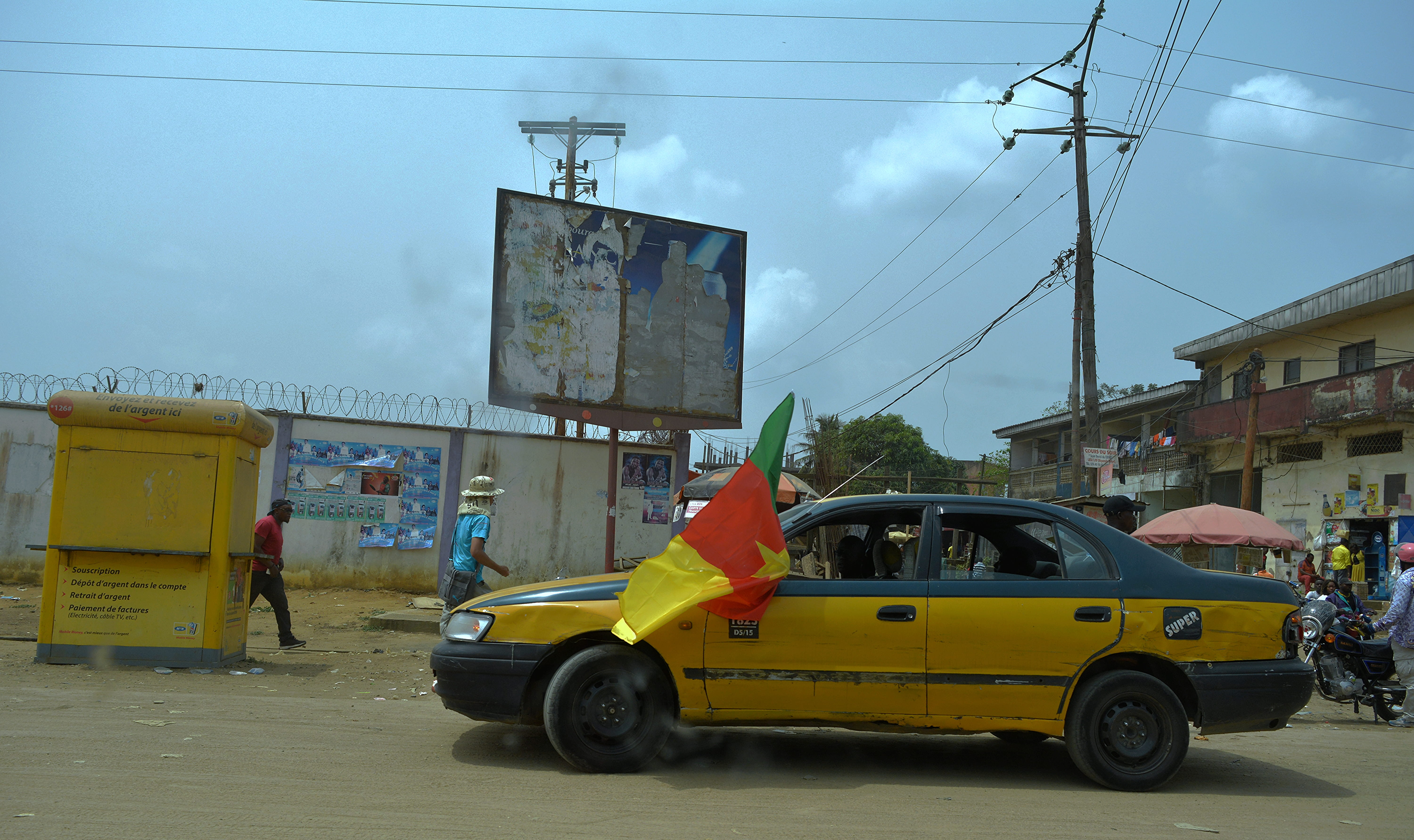 afcon, sky, streets, kmertour, 5K, cable, bonamoussadi, football, mode of transportation, built structure, road, nature, champions, car, motor vehicle, HD Wallpaper