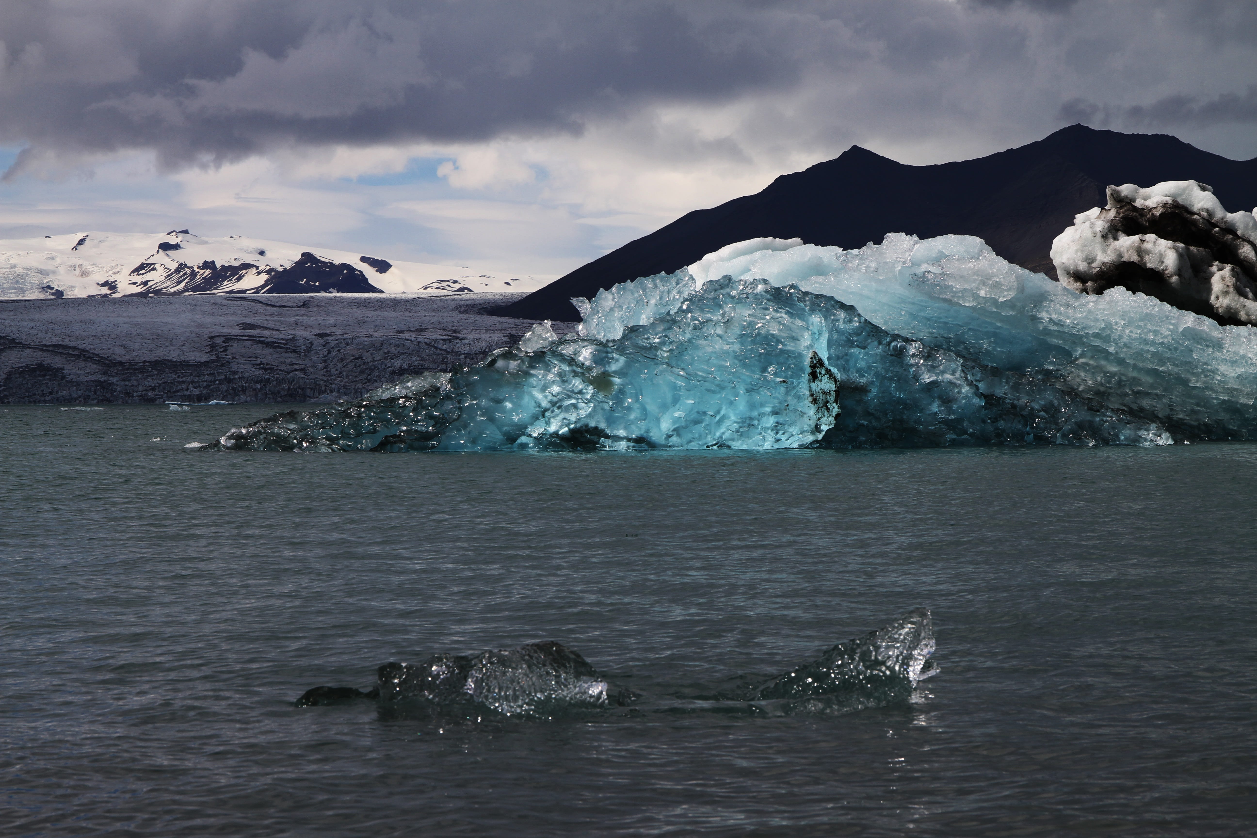 receding glacier, cold temperature, mountain, sea, nature, cloud - sky, beauty in nature, no people, outdoors, snowcapped mountain, winter, sky, ice, jökulsárlón, HD Wallpaper