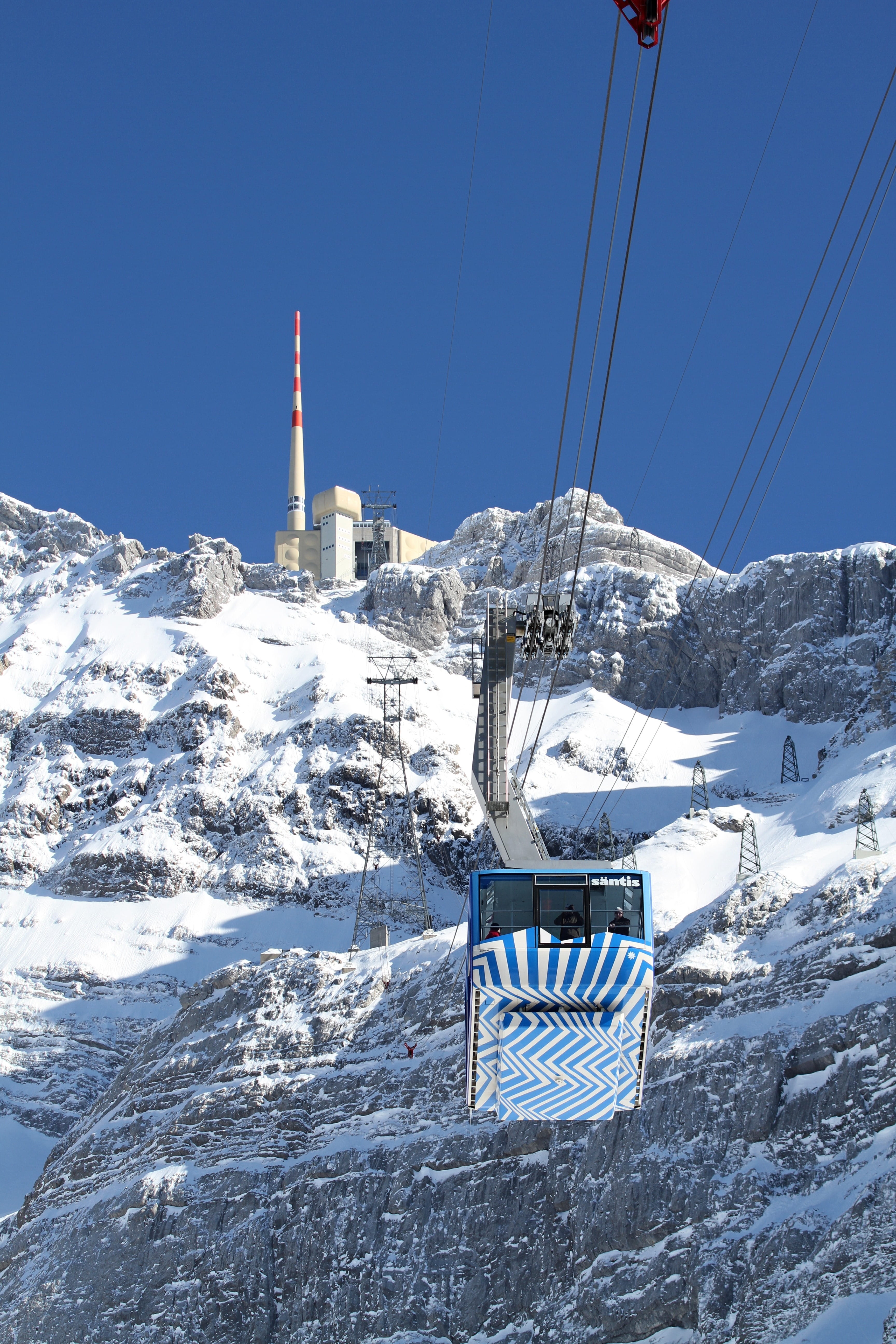 partly cloudy, cable, switzerland, nature, mountain, viewpoint, overhead cable car, mountains, cable car, cold temperature, no people, sky, landscape, transport, Phone HD Wallpaper