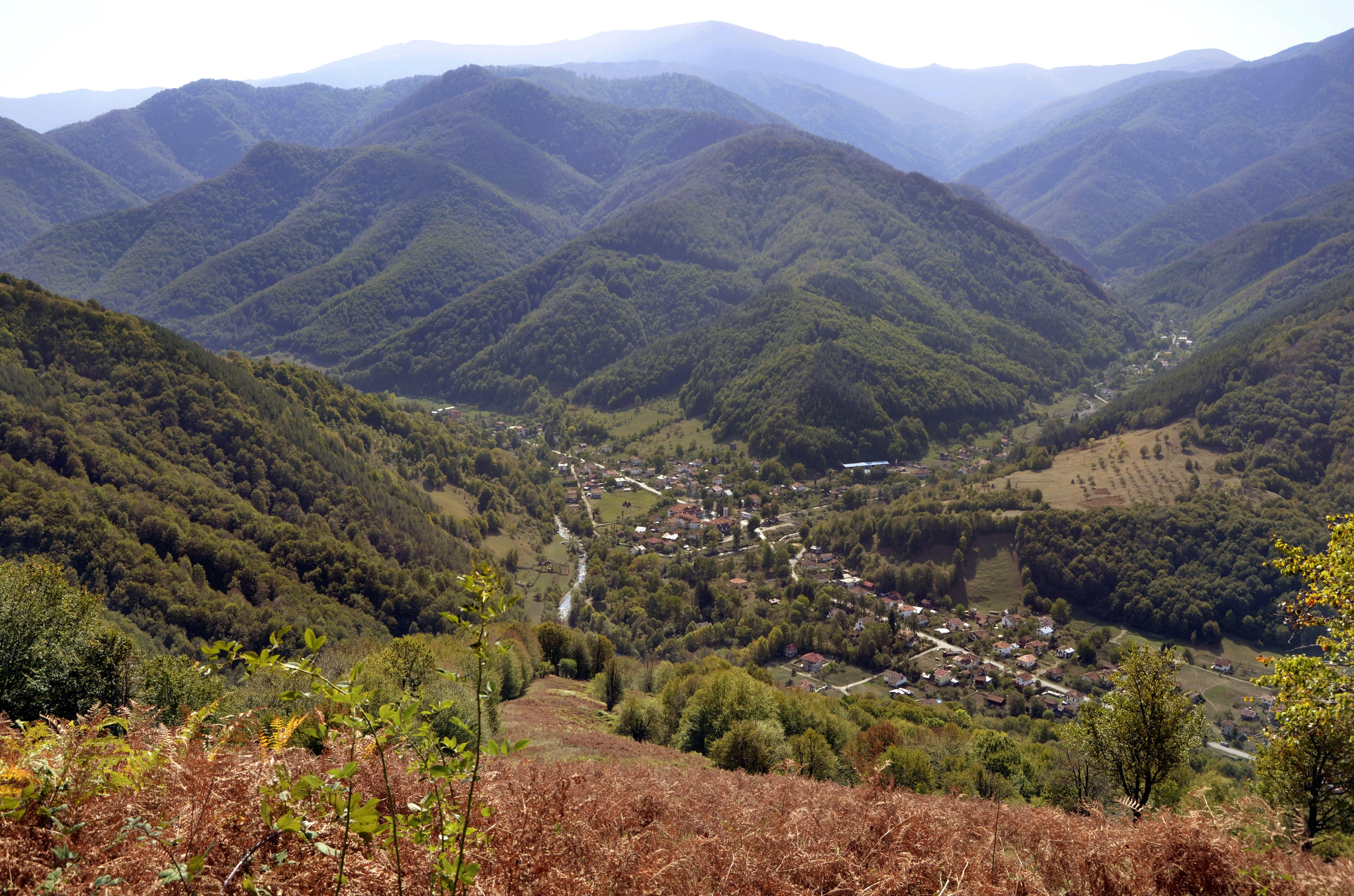 vejen, ribaritsa, day, mountain range, high angle view, scenics - nature, village, stara planina, bulgaria, no people, growth, green color, tranquil scene, HD Wallpaper