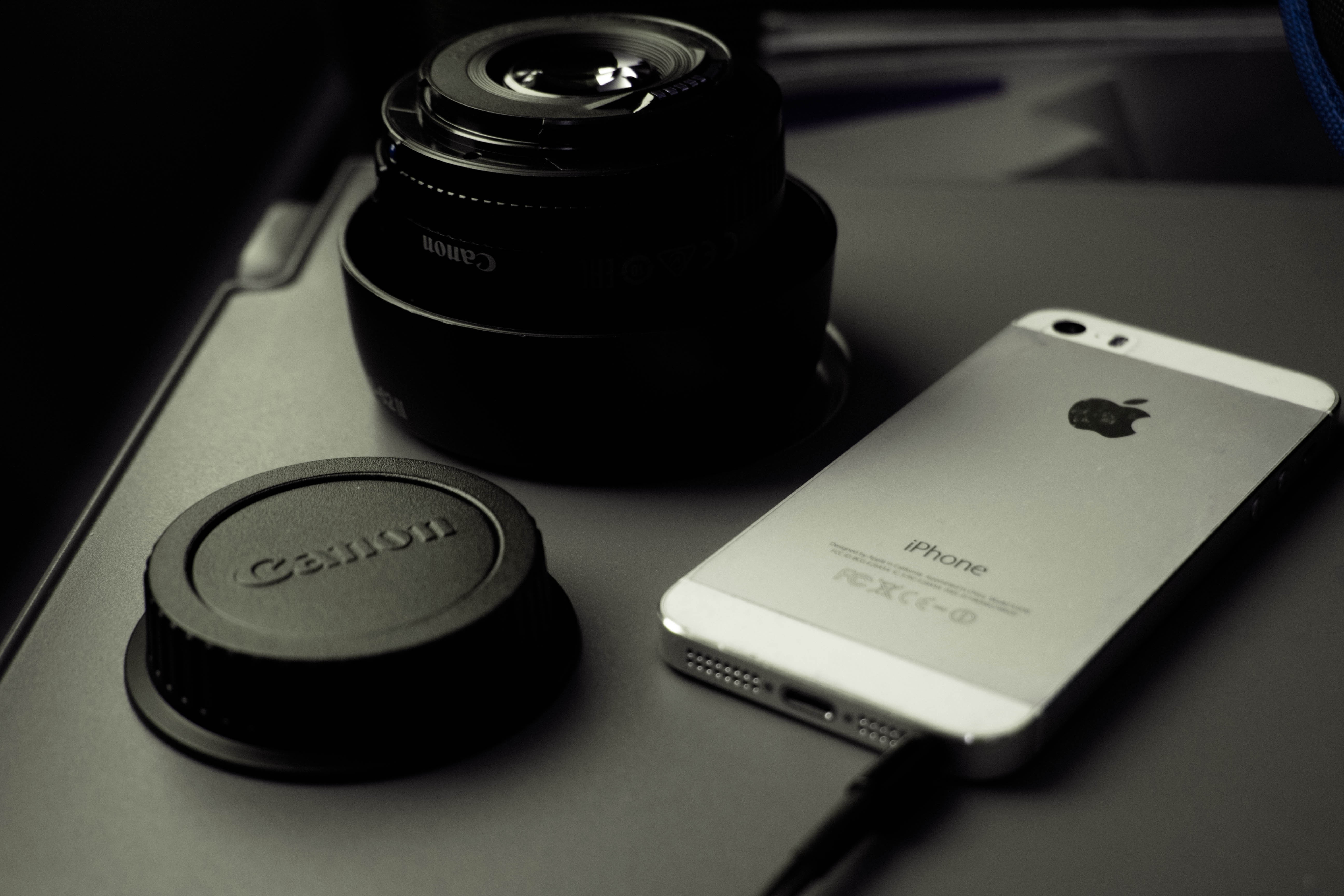 photographic equipment, still life, arts culture and entertainment, camera - photographic equipment, technology, food and drink, lens, Canon, table, no people, HD Wallpaper