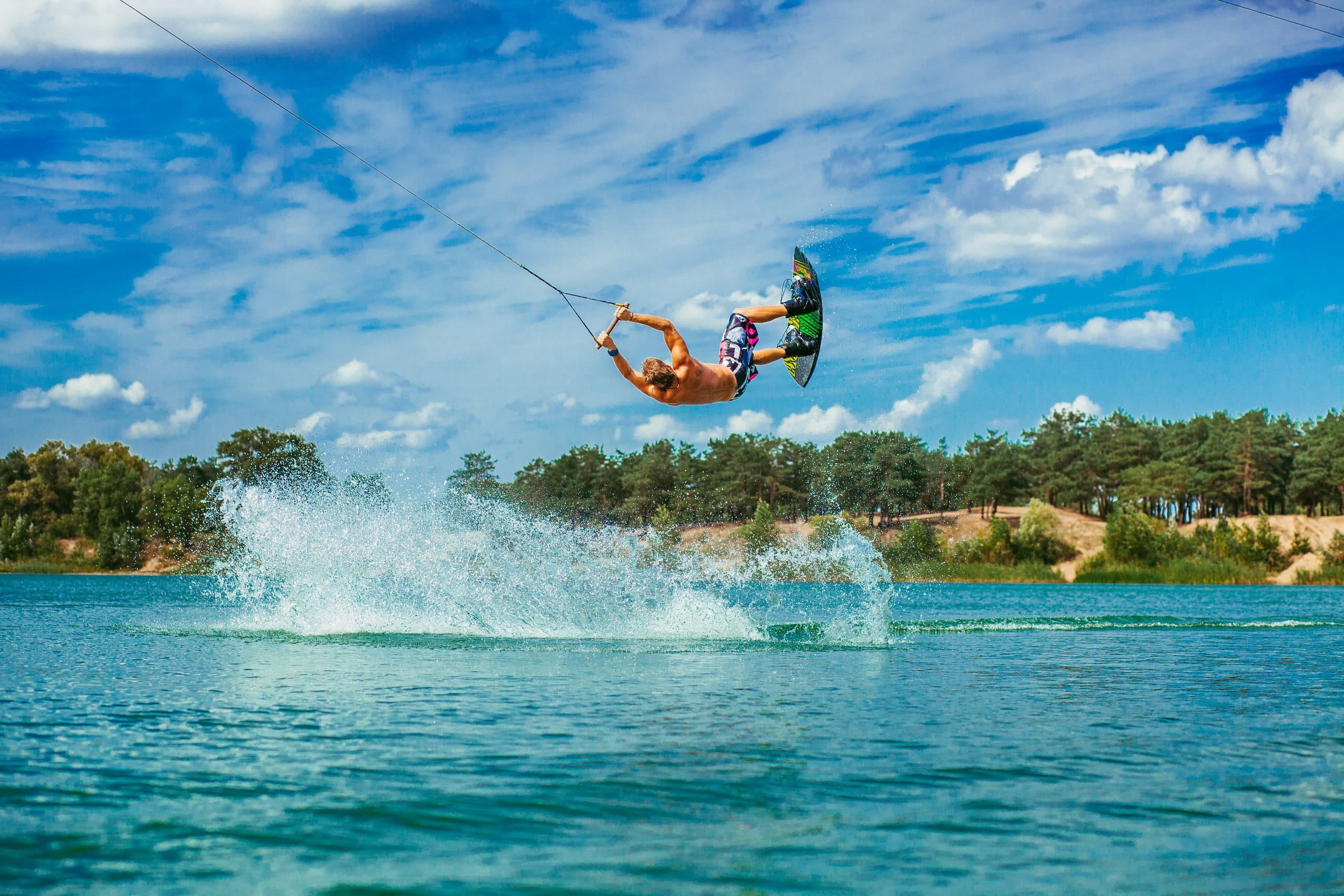 flying, men, motion, jumping, one person, extreme, day, brawn, sport, enjoyment, water, vacation, adult, one man only, leisure activity, outdoors, river, HD Wallpaper
