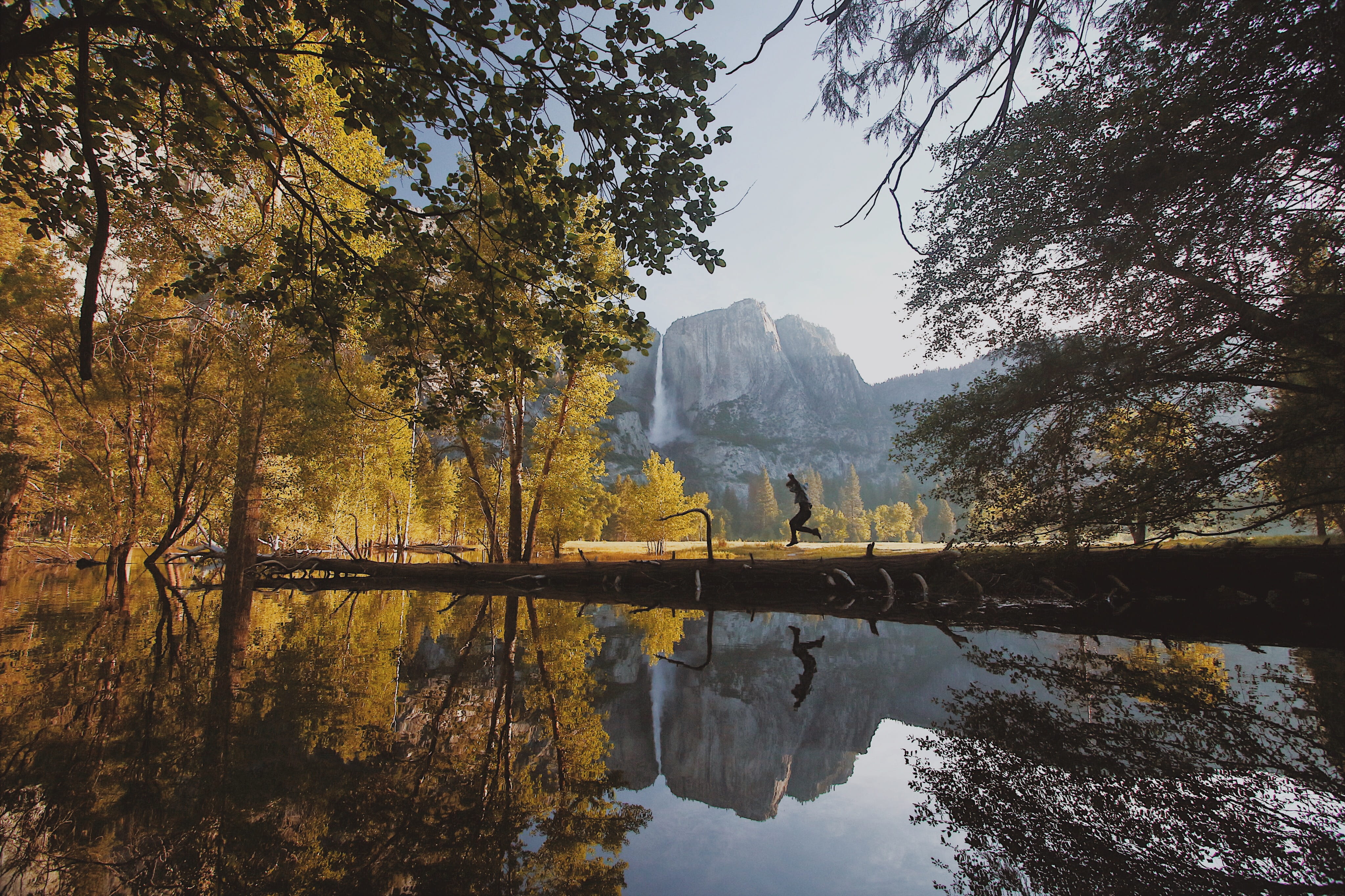 non-urban scene, river, mountain, sky, tranquil Scene, tree, idyllic, landscape, 4K, waterfront, outdoors, Yosemite Valley, growth, reflection, change, HD Wallpaper