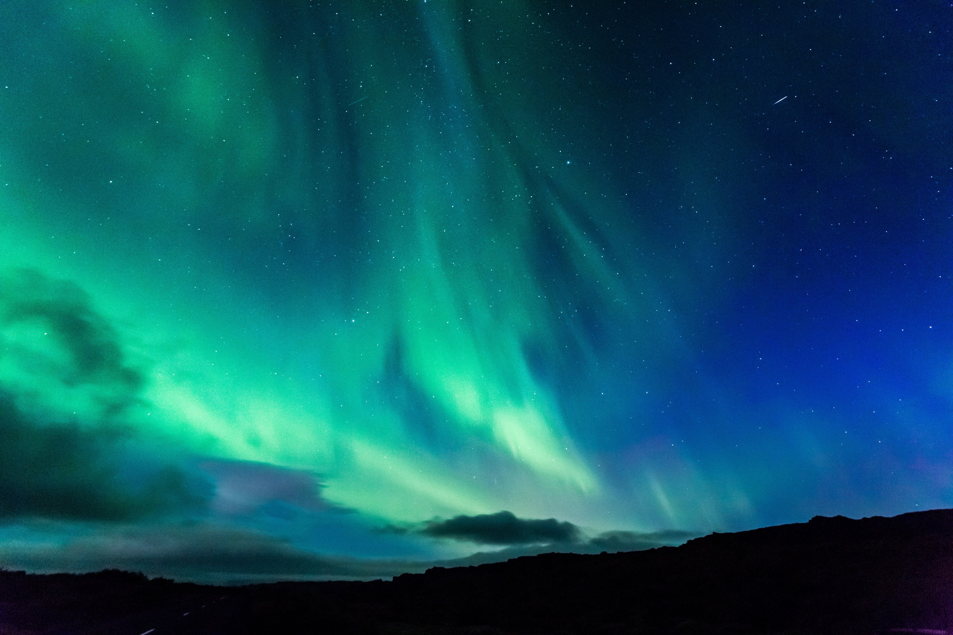 space, aurora polaris, dramatic sky, low angle view, space and astronomy, sky, star - space, green color, night, 4K, beauty in nature, mountain, environment, HD Wallpaper