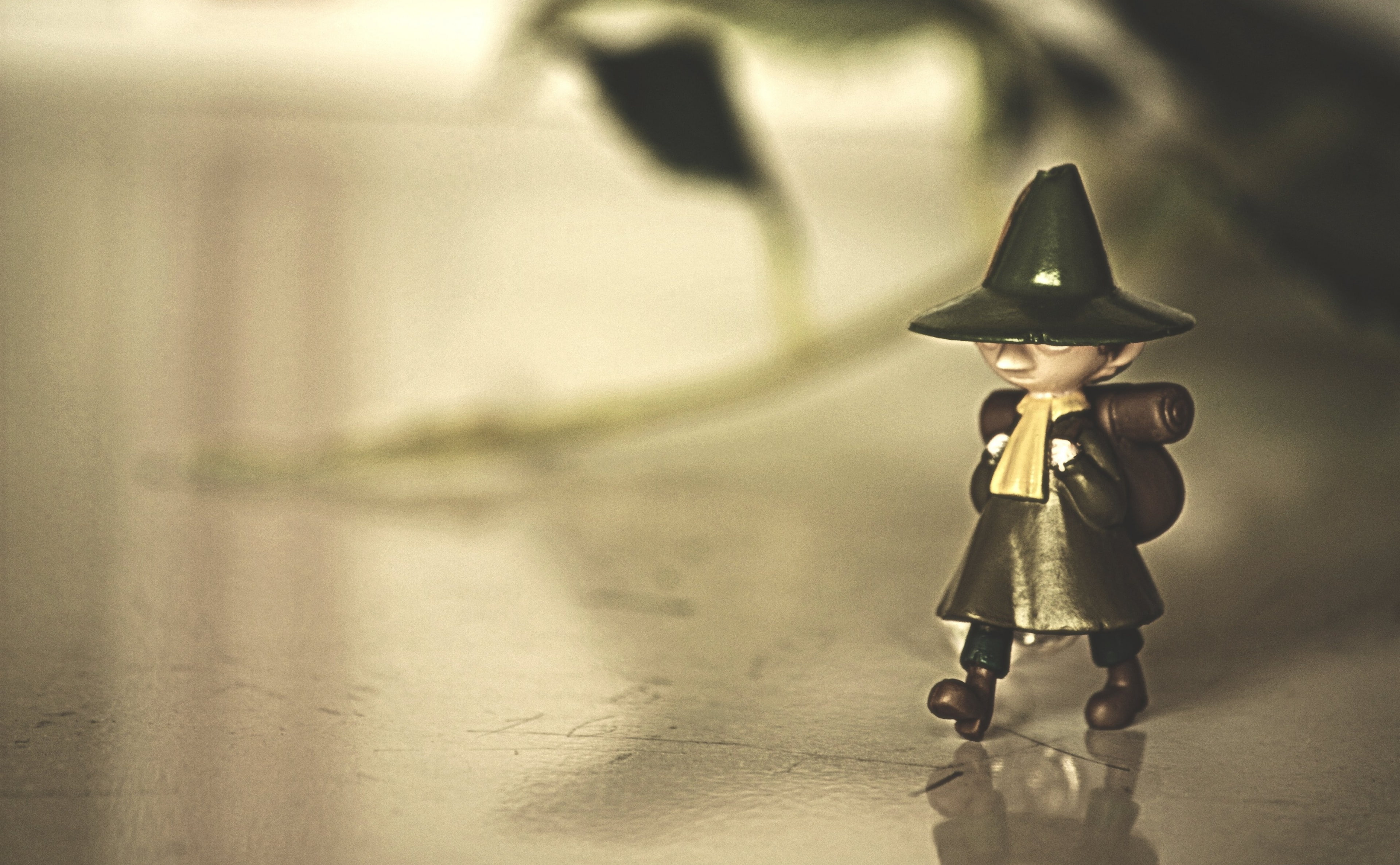 mumin, human representation, selective focus, figurine, toy, full length, indoors, dakara, male likeness, security, day, art and craft, still life, Vintage, HD Wallpaper