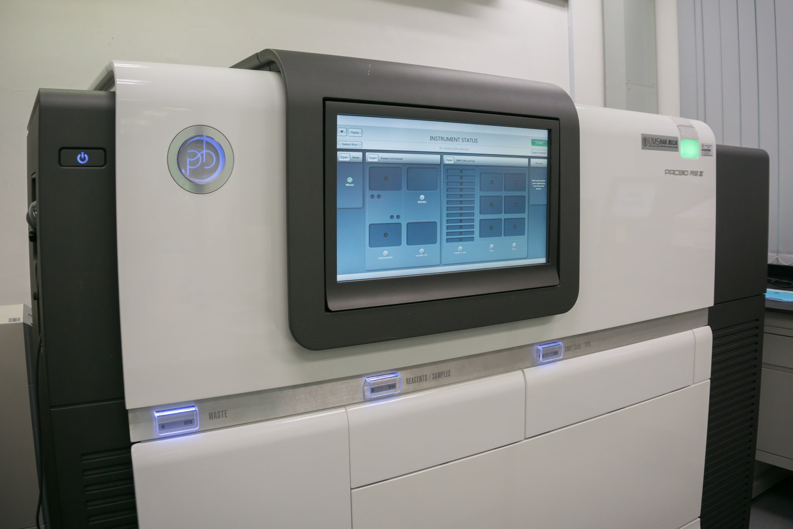 2K, healthcare and medicine, control, machinery, day, device screen, washing machine, technology, modern, universiti malaysia sabah, genome sequencing facility, HD Wallpaper