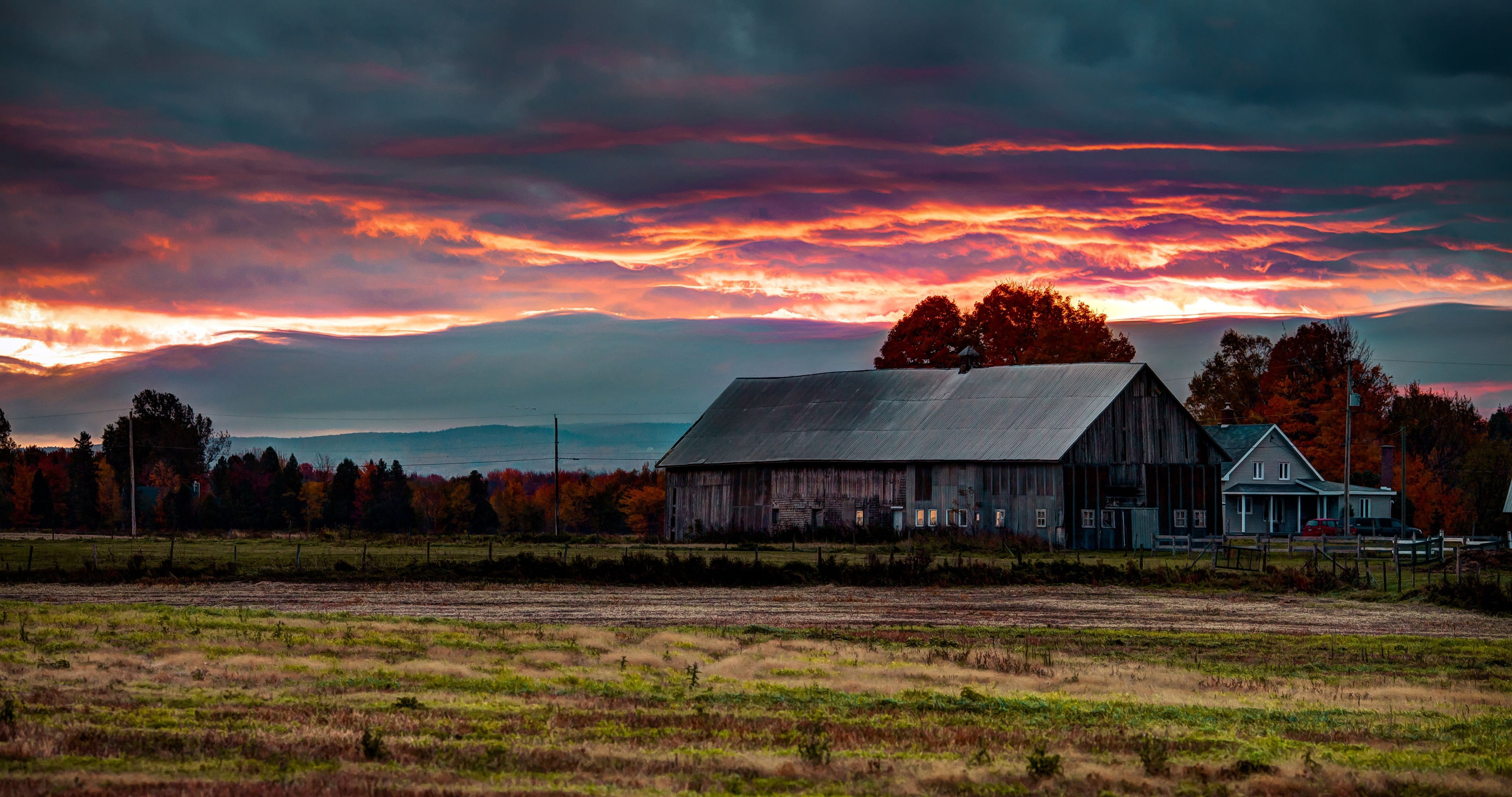 4K, barns, photography, trees, mountains, house, Sun, landscape, ground, nature, HD Wallpaper