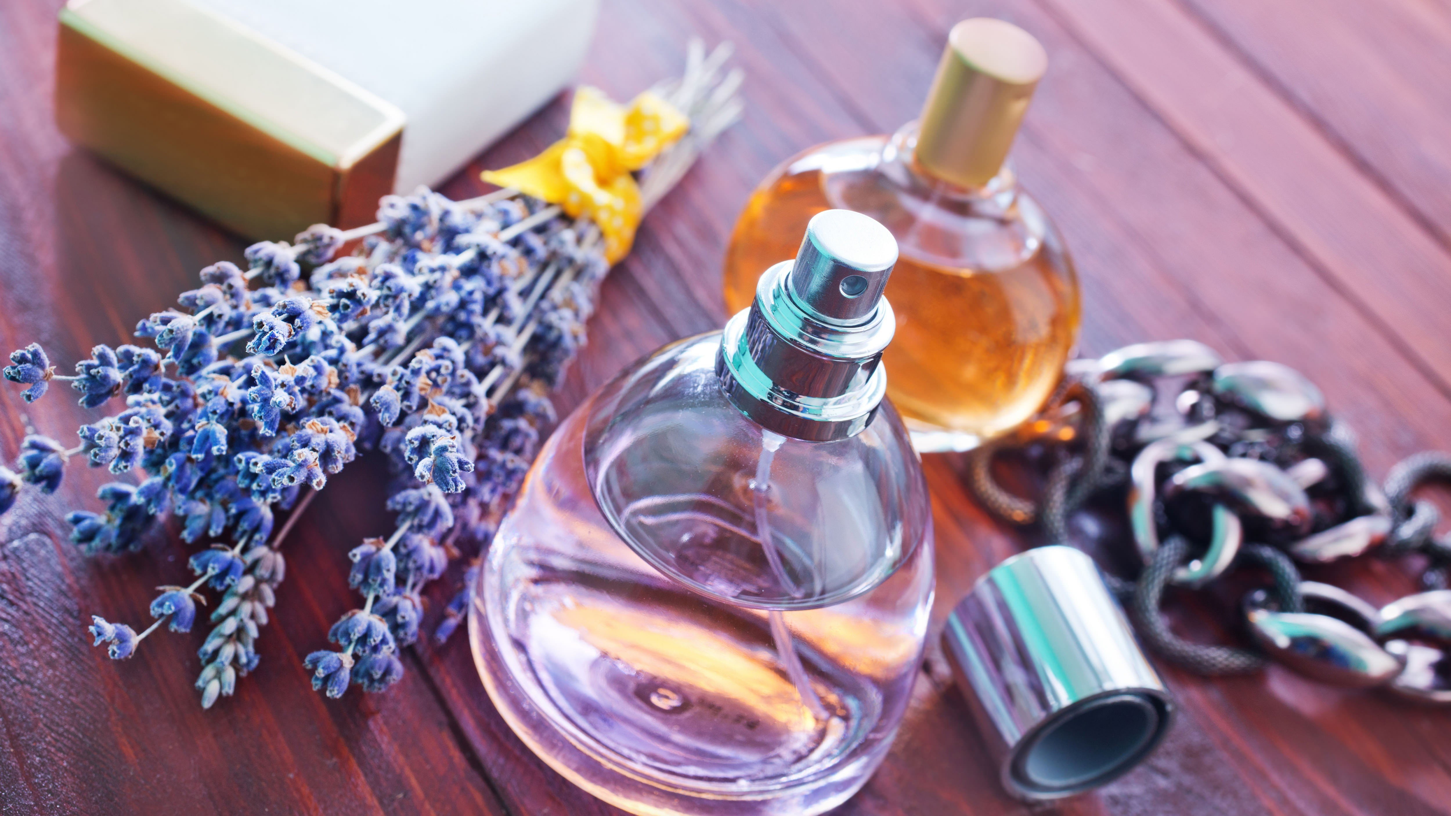medicine, indoors, potions, variation, 4K, flowering plant, healthcare and medicine, therapy, perfume sprayer, perfume, lavender, food and drink, close-up, HD Wallpaper