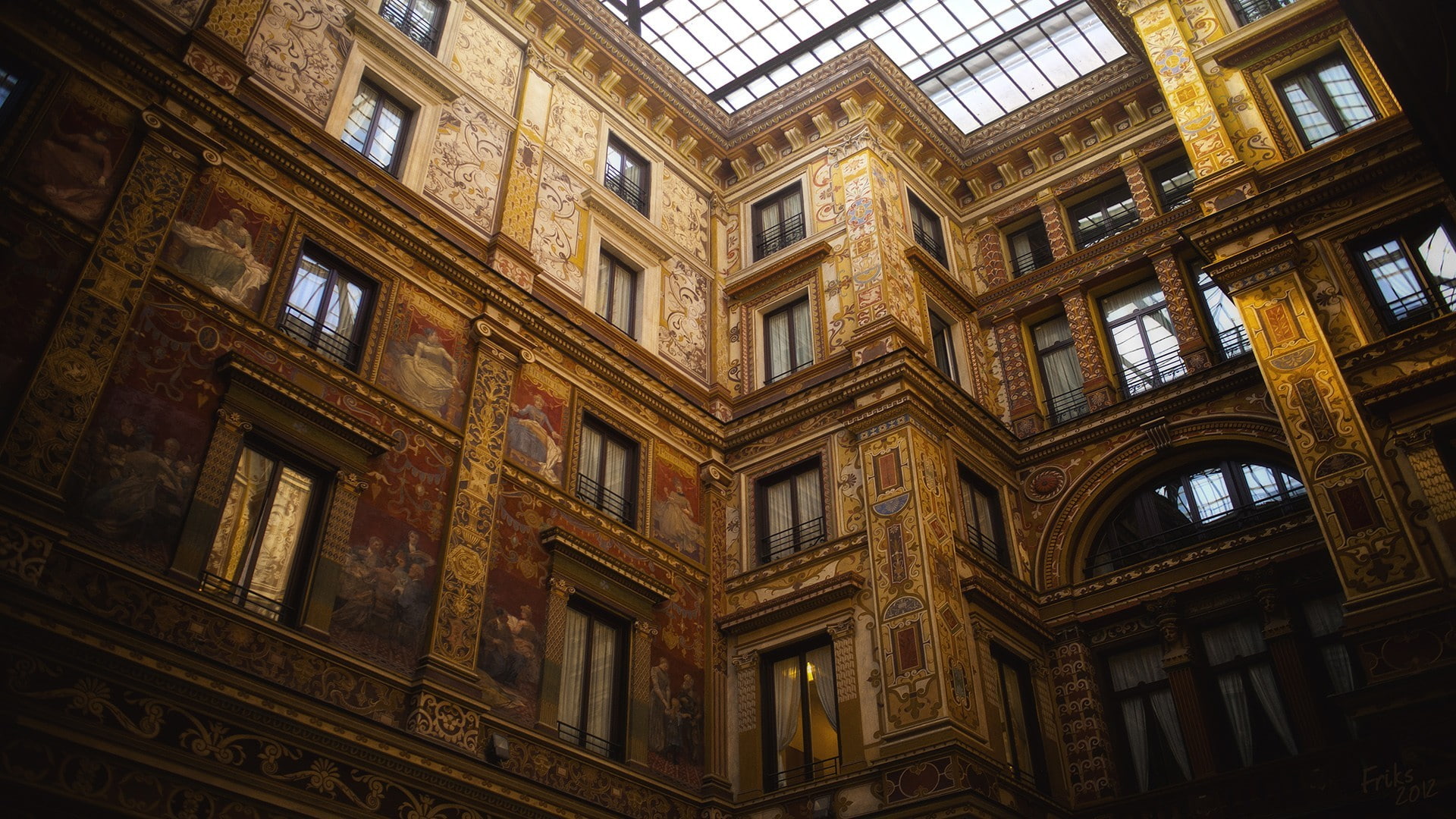 arch, history, architecture and art, painted building, day, pattern, Rome, building exterior, design, no people, the past, sunlight, glass - material, outdoors, HD Wallpaper