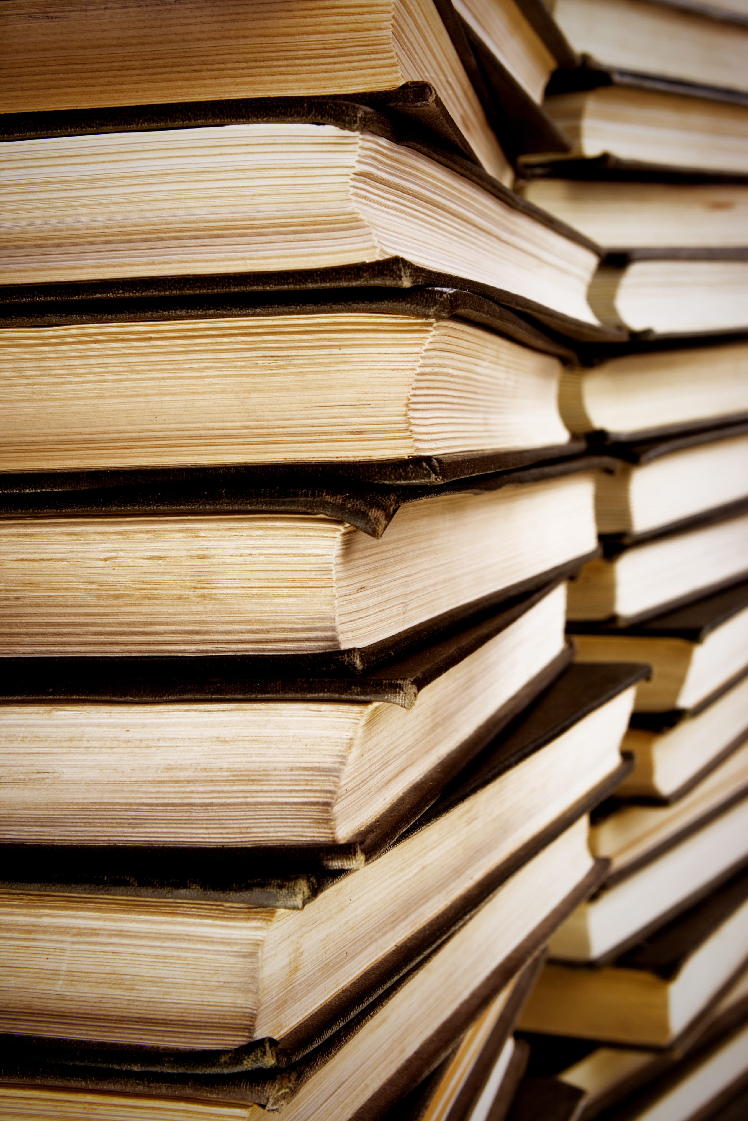 guidebook, information medium, stack, read, book, wisdom, abundance, no people, old, large group of objects, still life, literature, publication, hardcover book, Phone HD Wallpaper