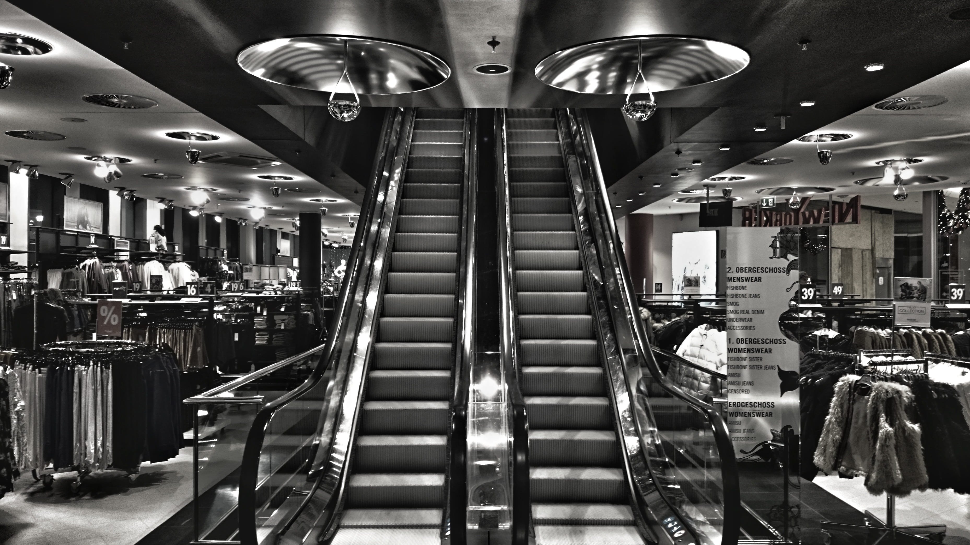 electric light, indoors, light, lighting equipment, staircase, 2K, department store, arts culture and entertainment, transportation, architecture, ceiling, HD Wallpaper