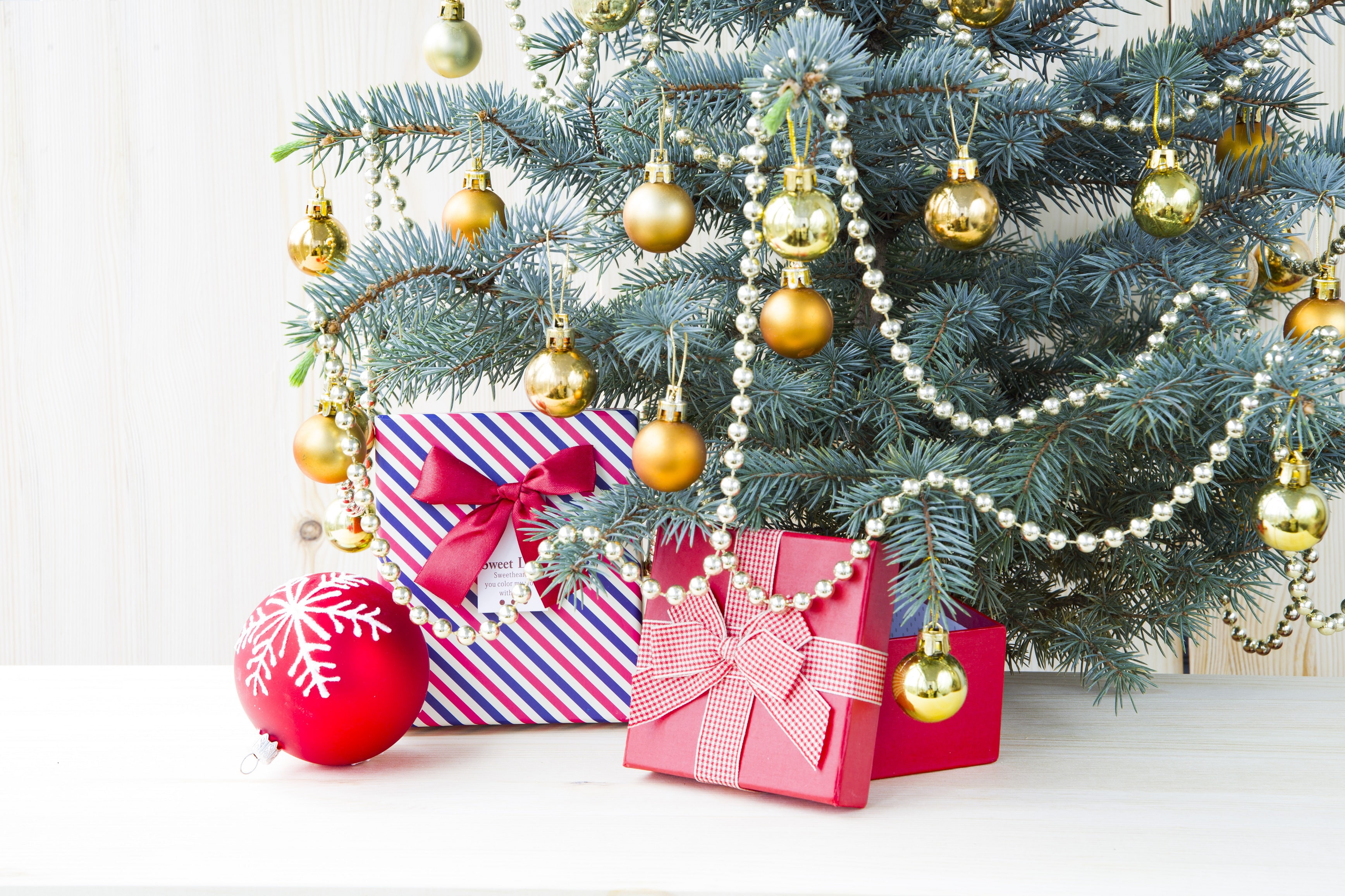 Elka, toys, gifts, new year, 2K, HD Wallpaper